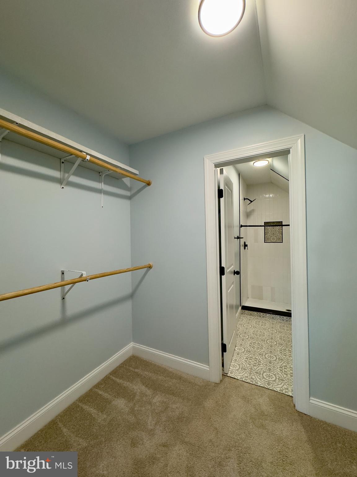 WOODLAWN - Residential Lease