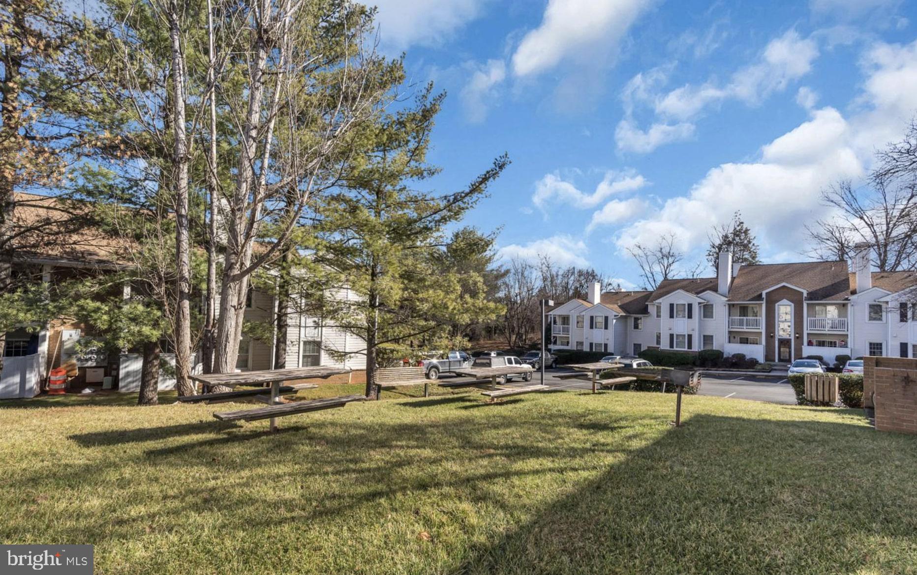 106 WESTWICK COURT 3