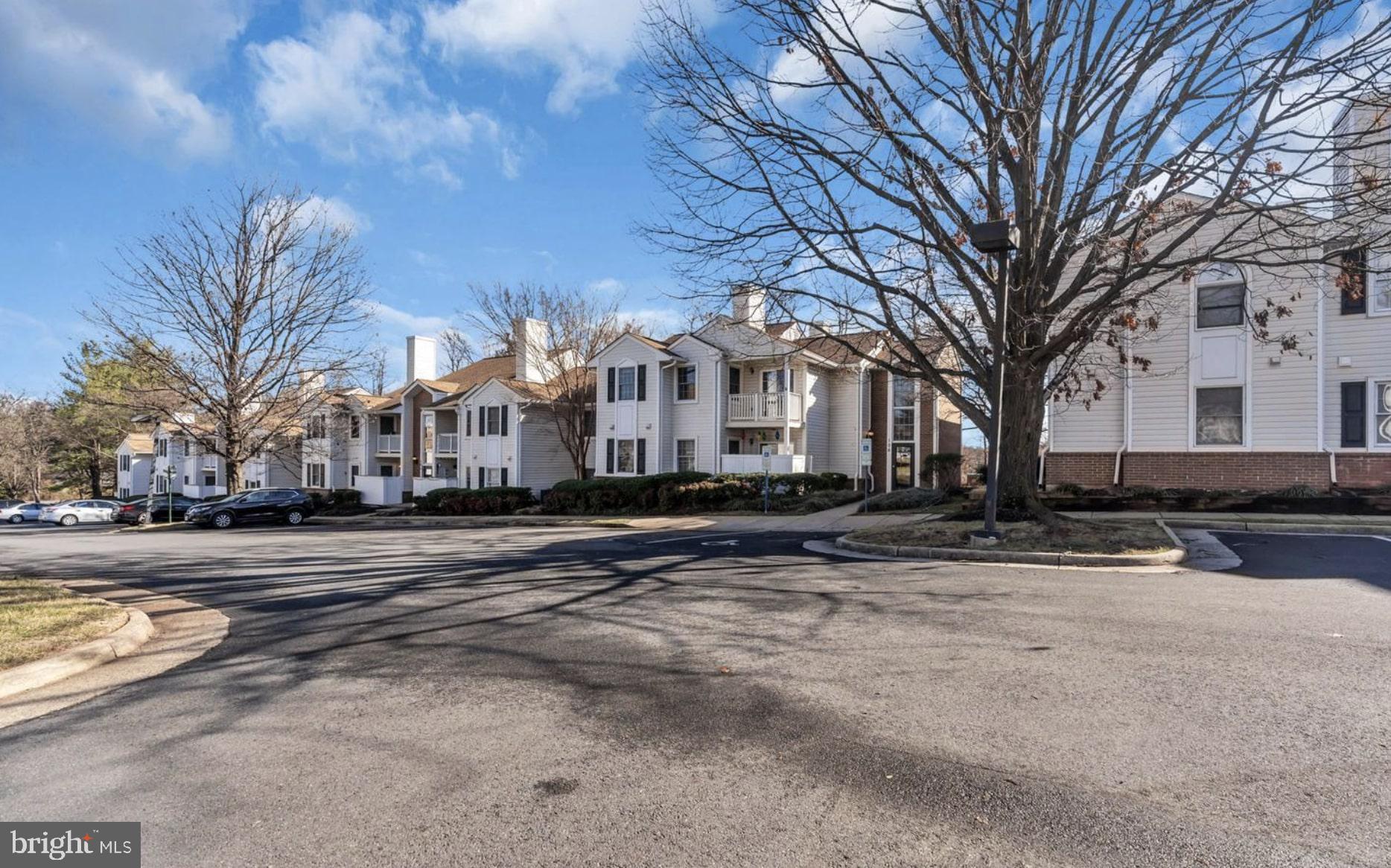106 WESTWICK COURT 3