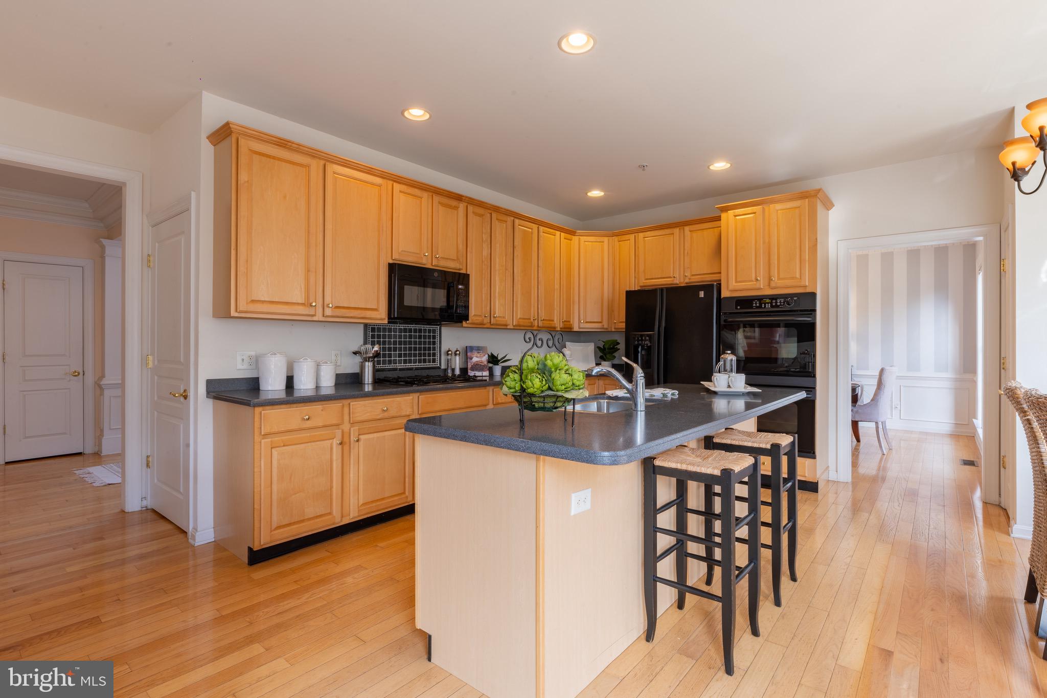 SPRINGTON POINTE WOODS - Residential