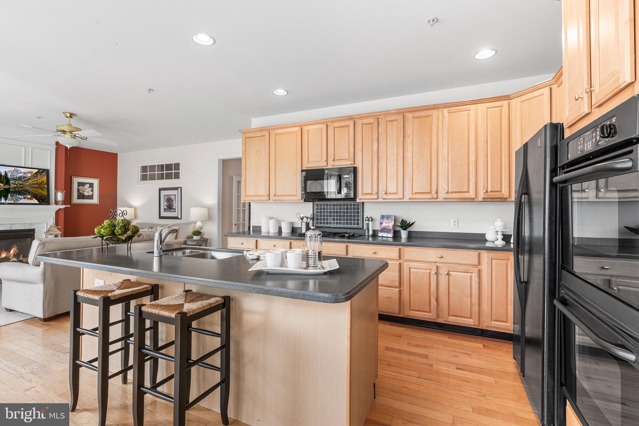 SPRINGTON POINTE WOODS - Residential