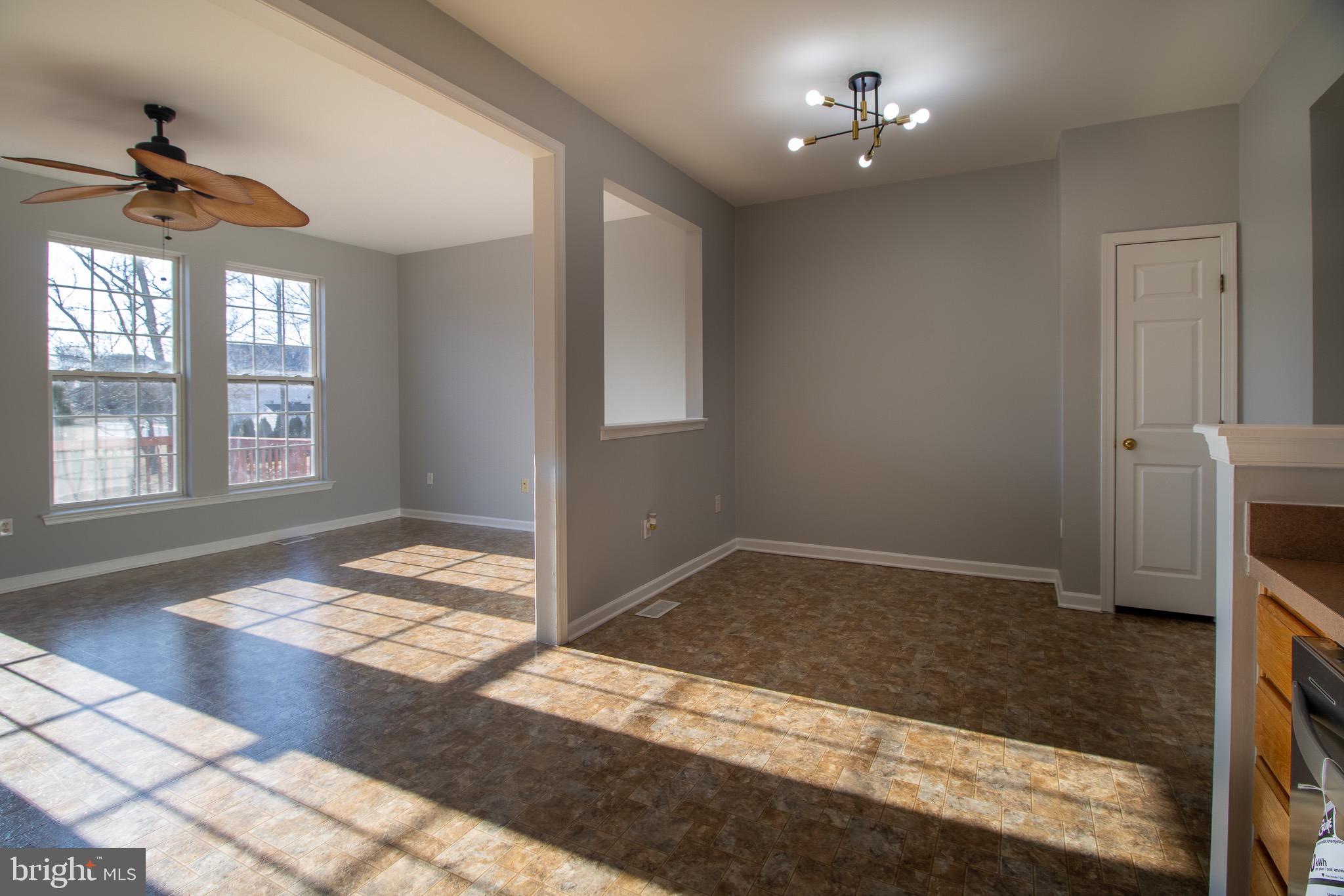 BROOKFIELD - Residential