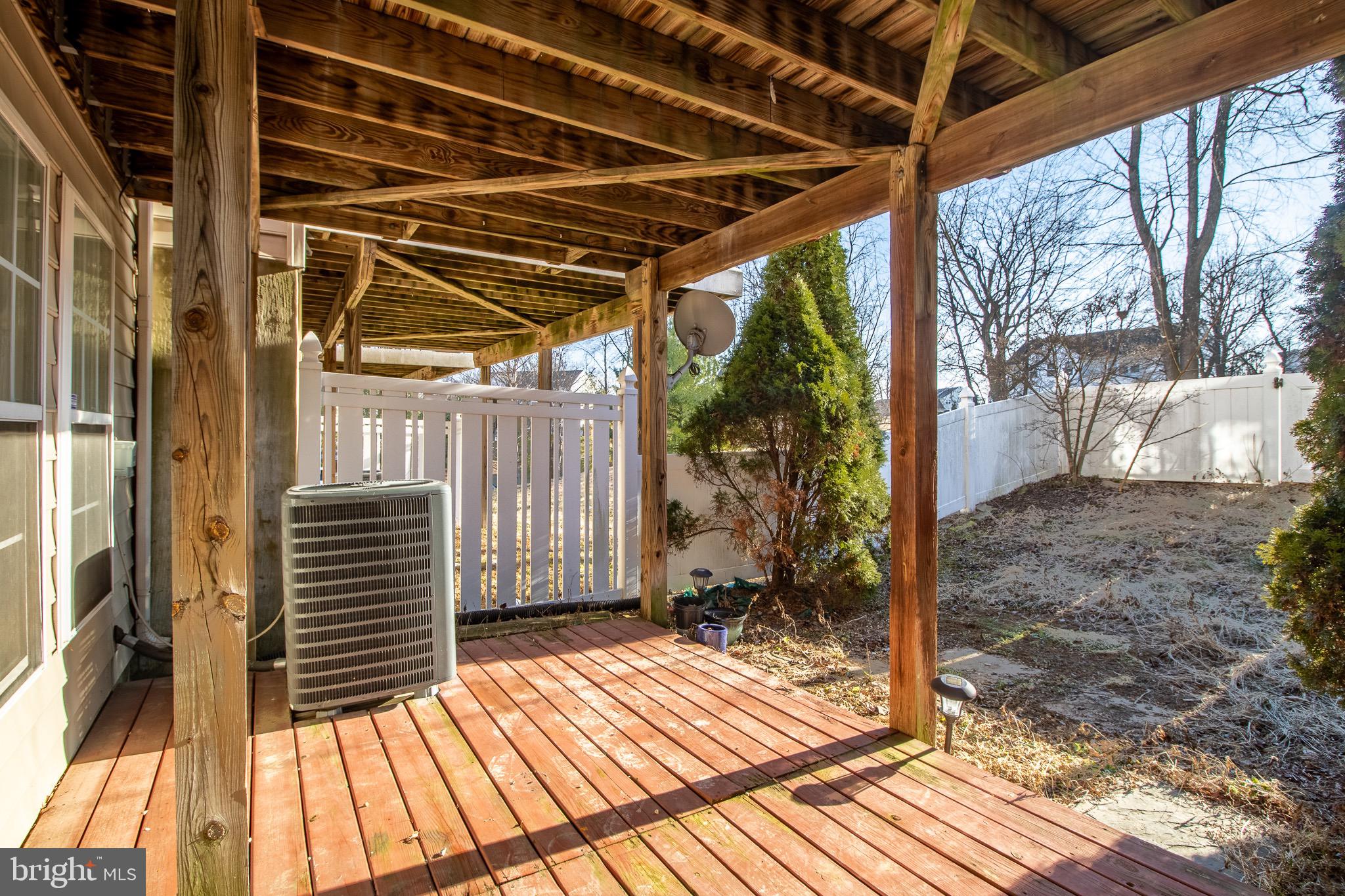 BROOKFIELD - Residential