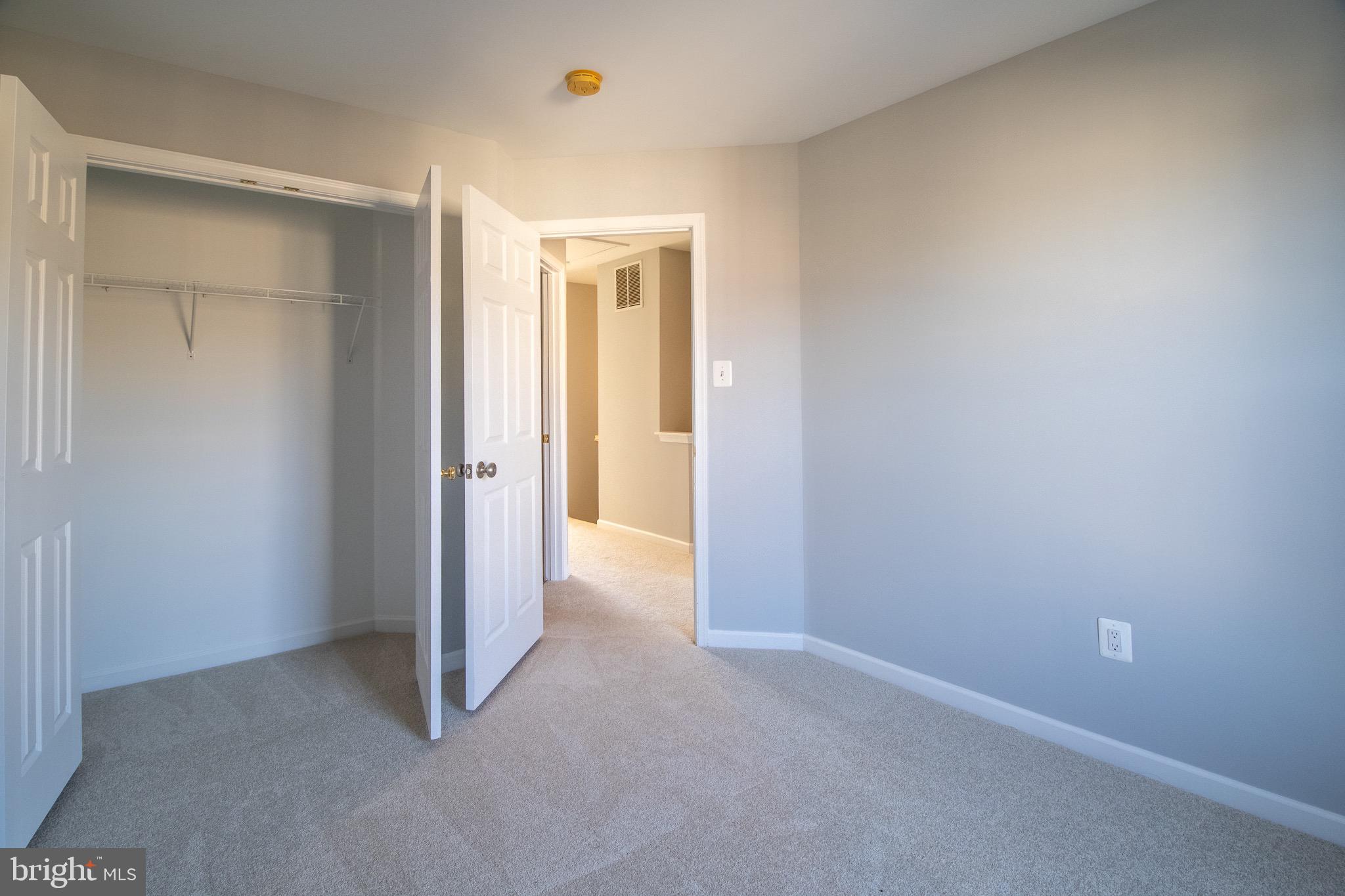 BROOKFIELD - Residential