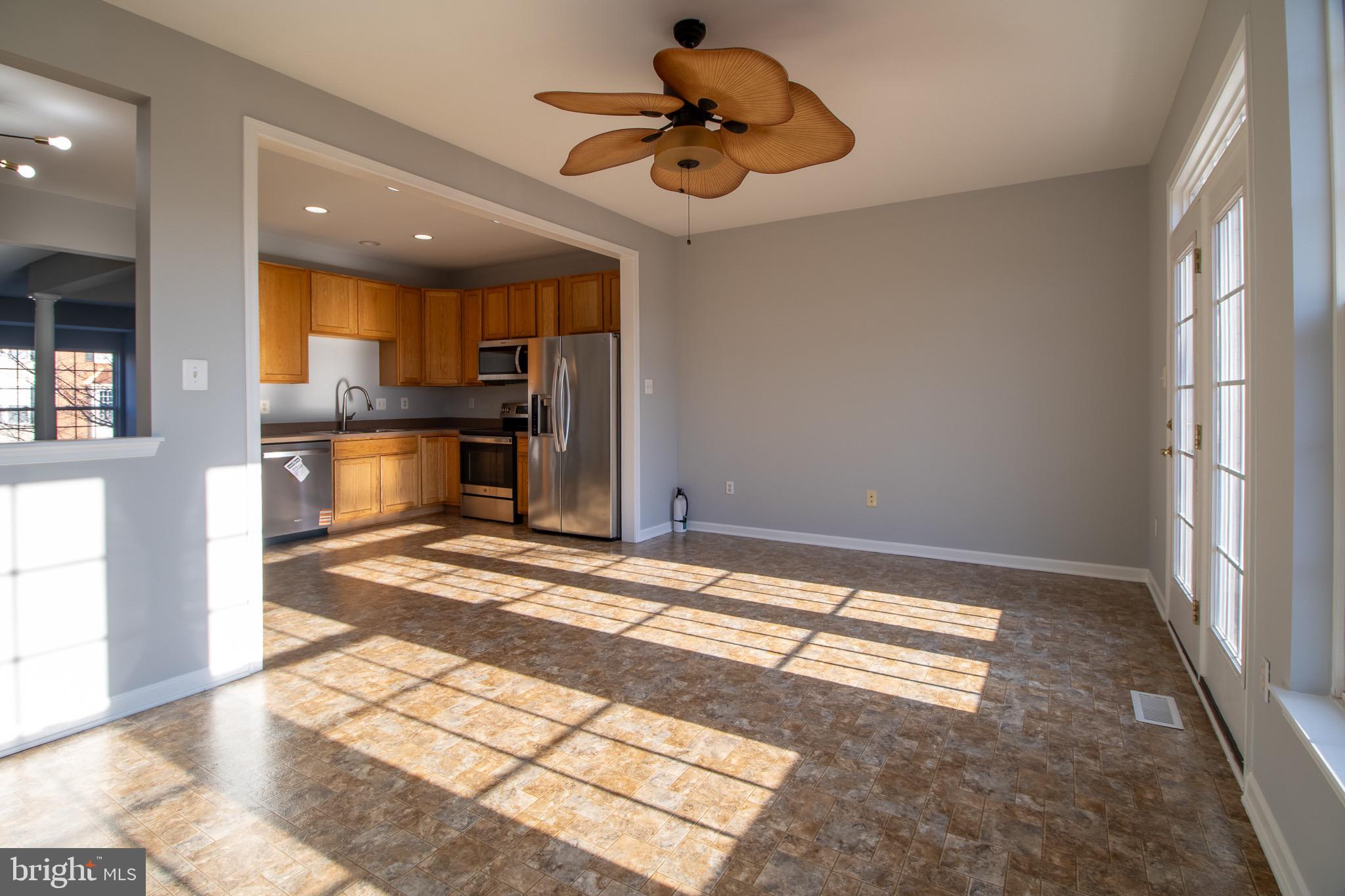 BROOKFIELD - Residential