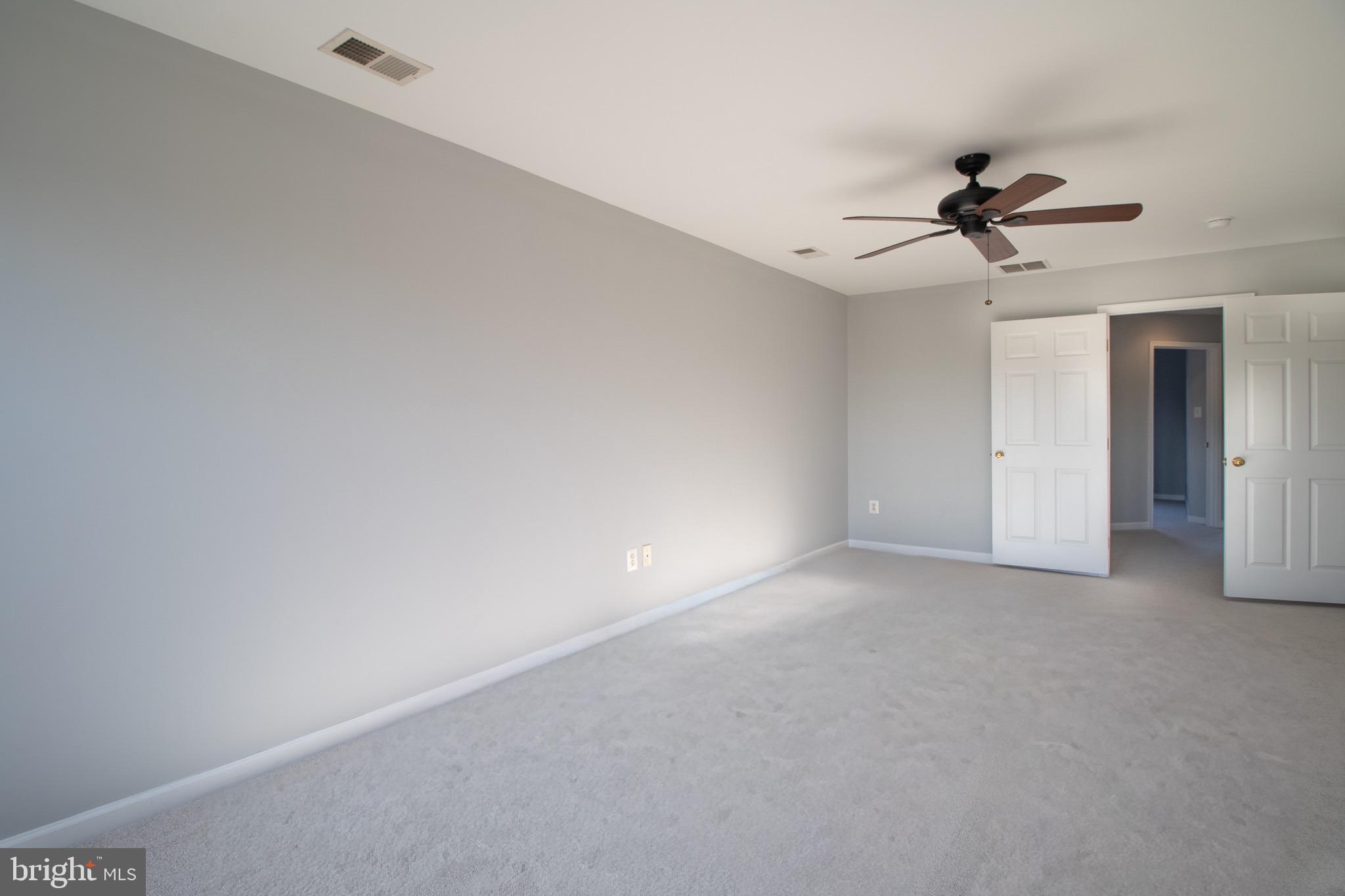 BROOKFIELD - Residential