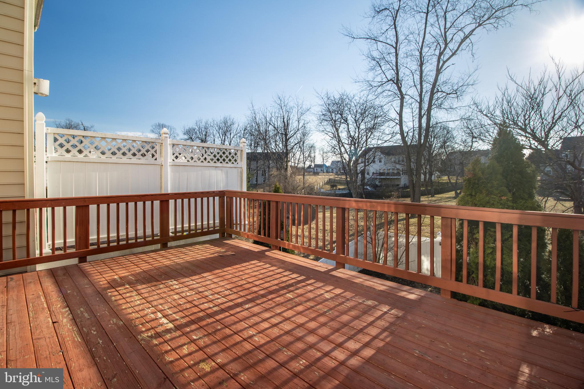 BROOKFIELD - Residential