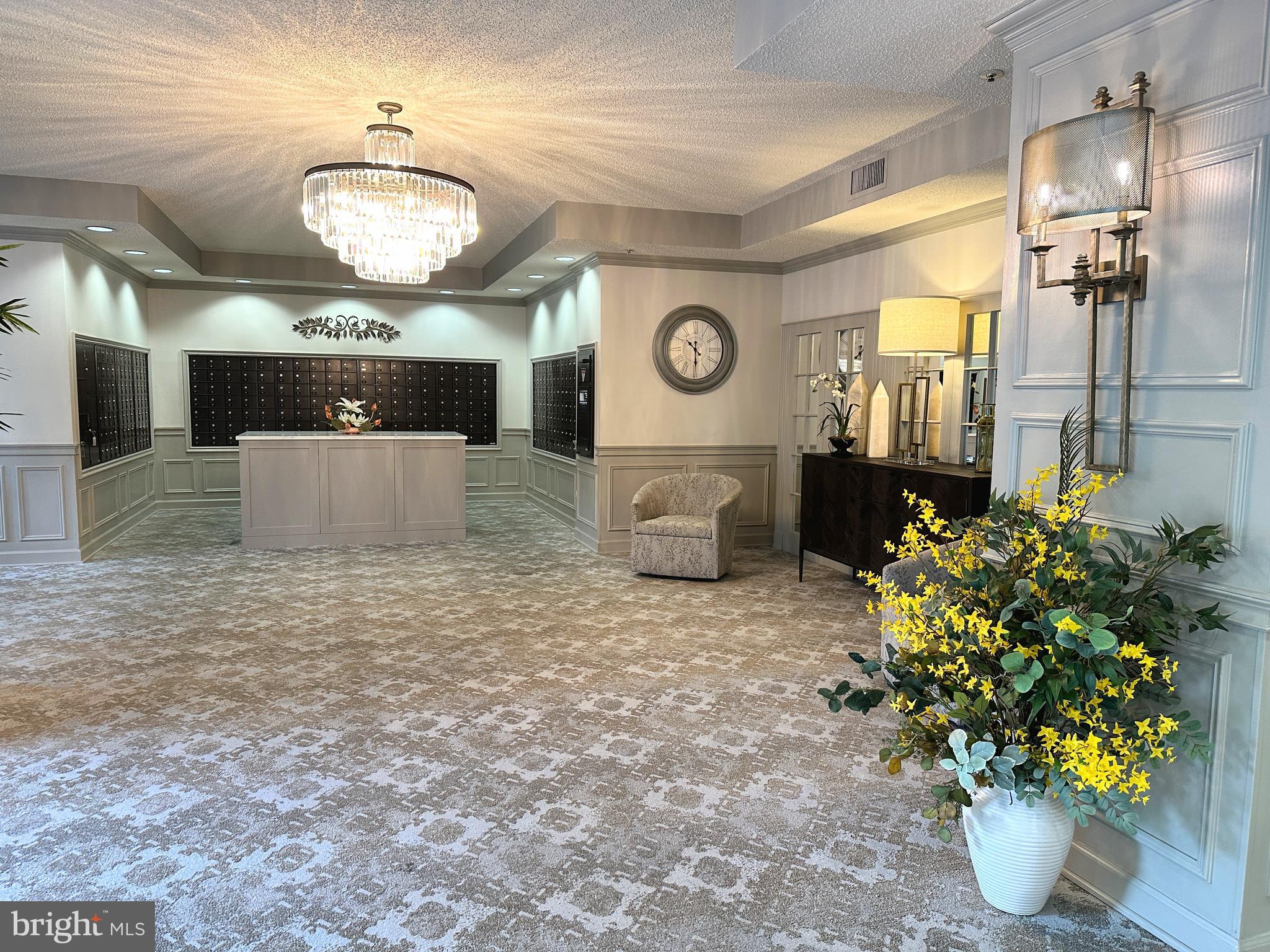 LEISURE WORLD - Residential