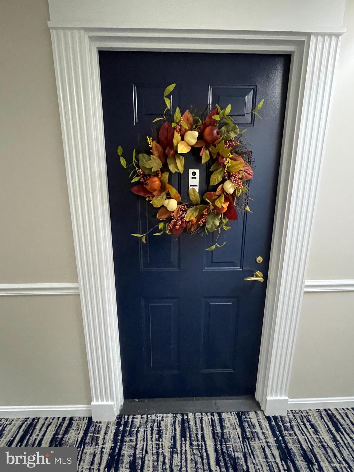 LEISURE WORLD - Residential