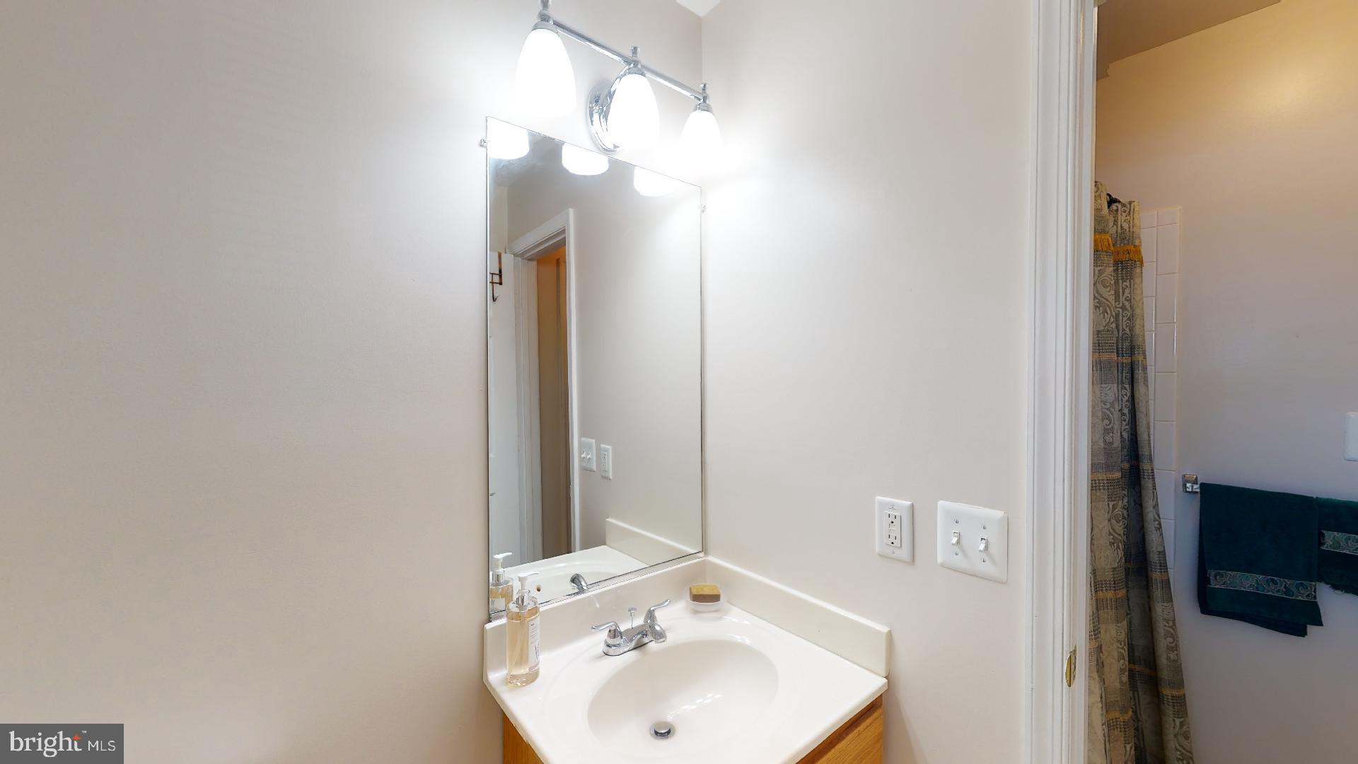 COLONY SQUARE- RSB PT PA - Residential