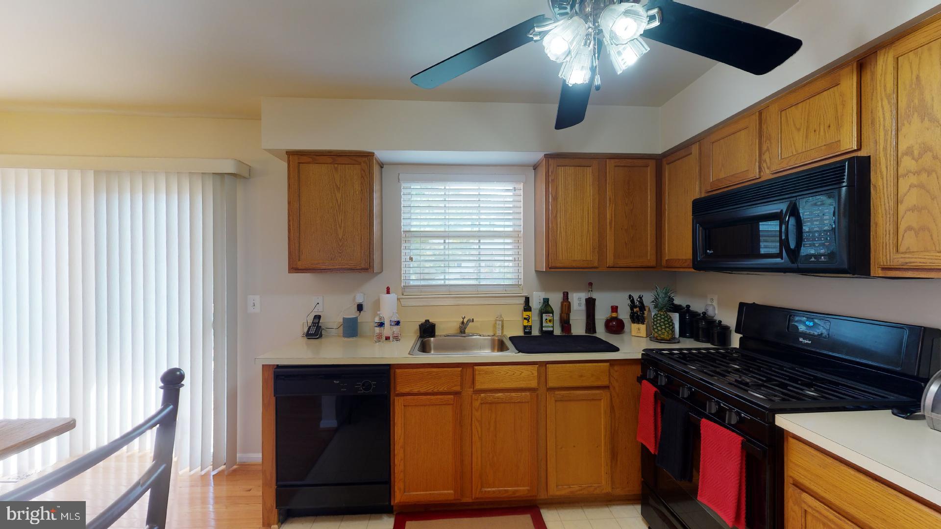 COLONY SQUARE- RSB PT PA - Residential