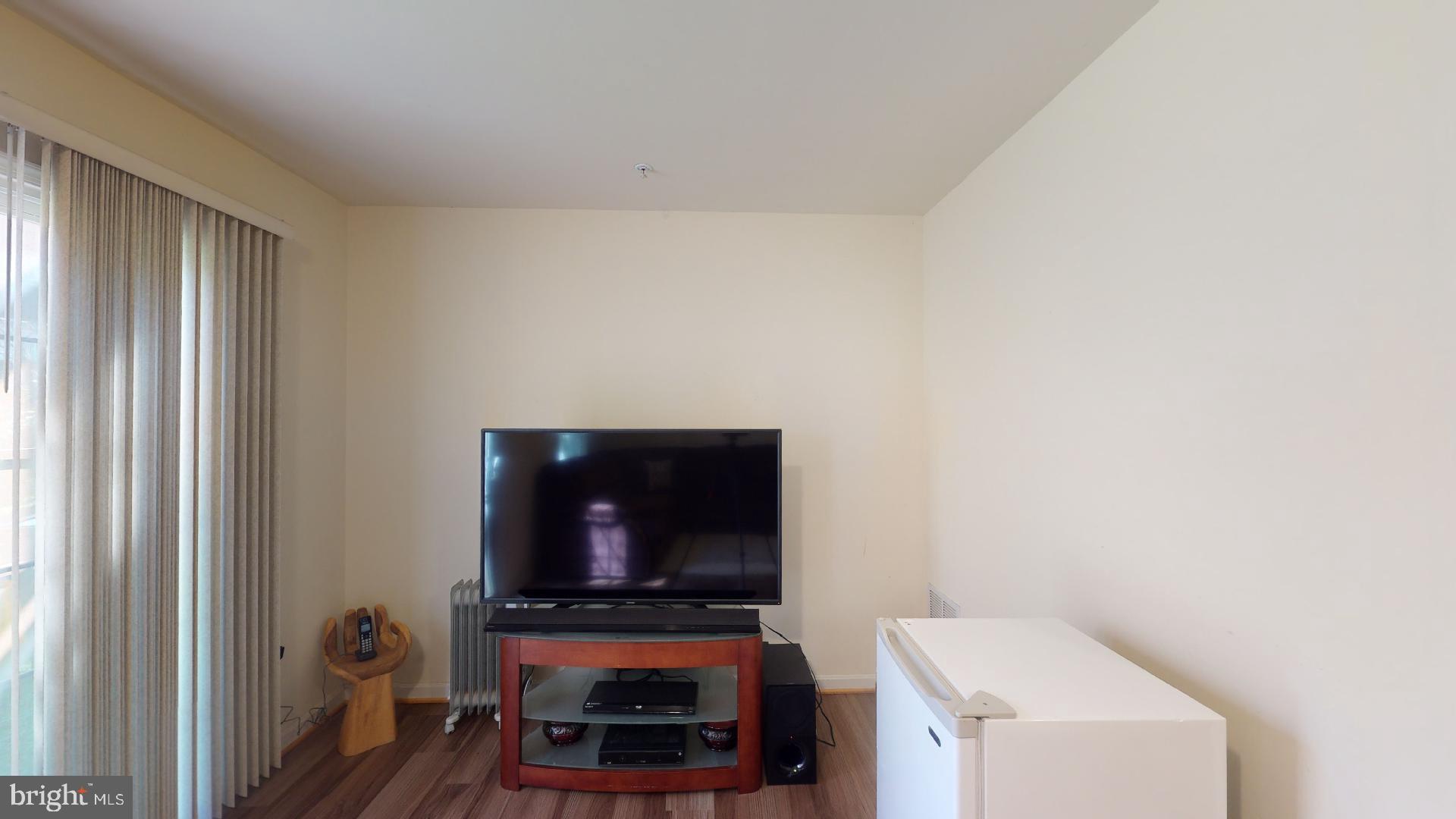 COLONY SQUARE- RSB PT PA - Residential