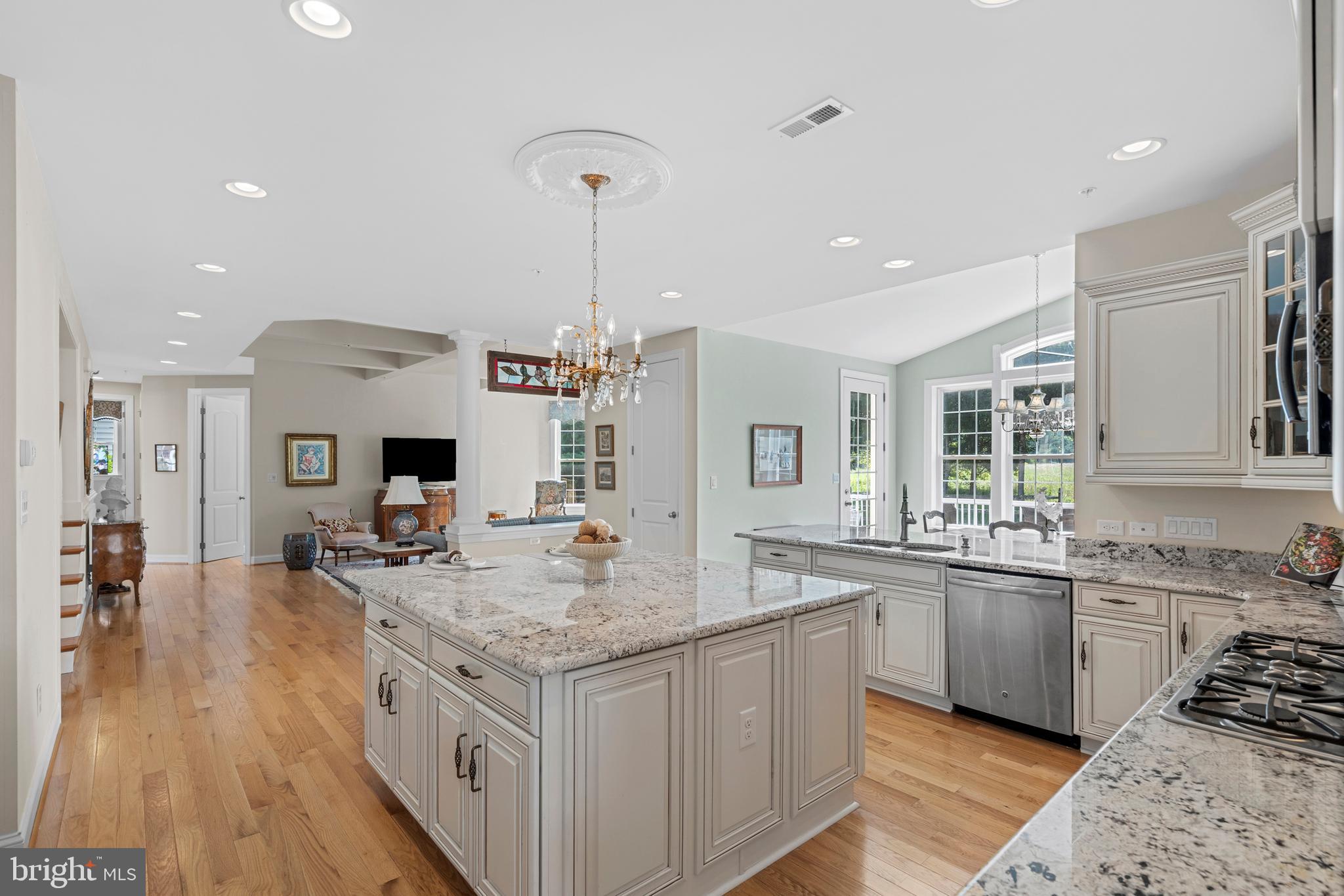 GOLF CLUB ESTATES - Residential