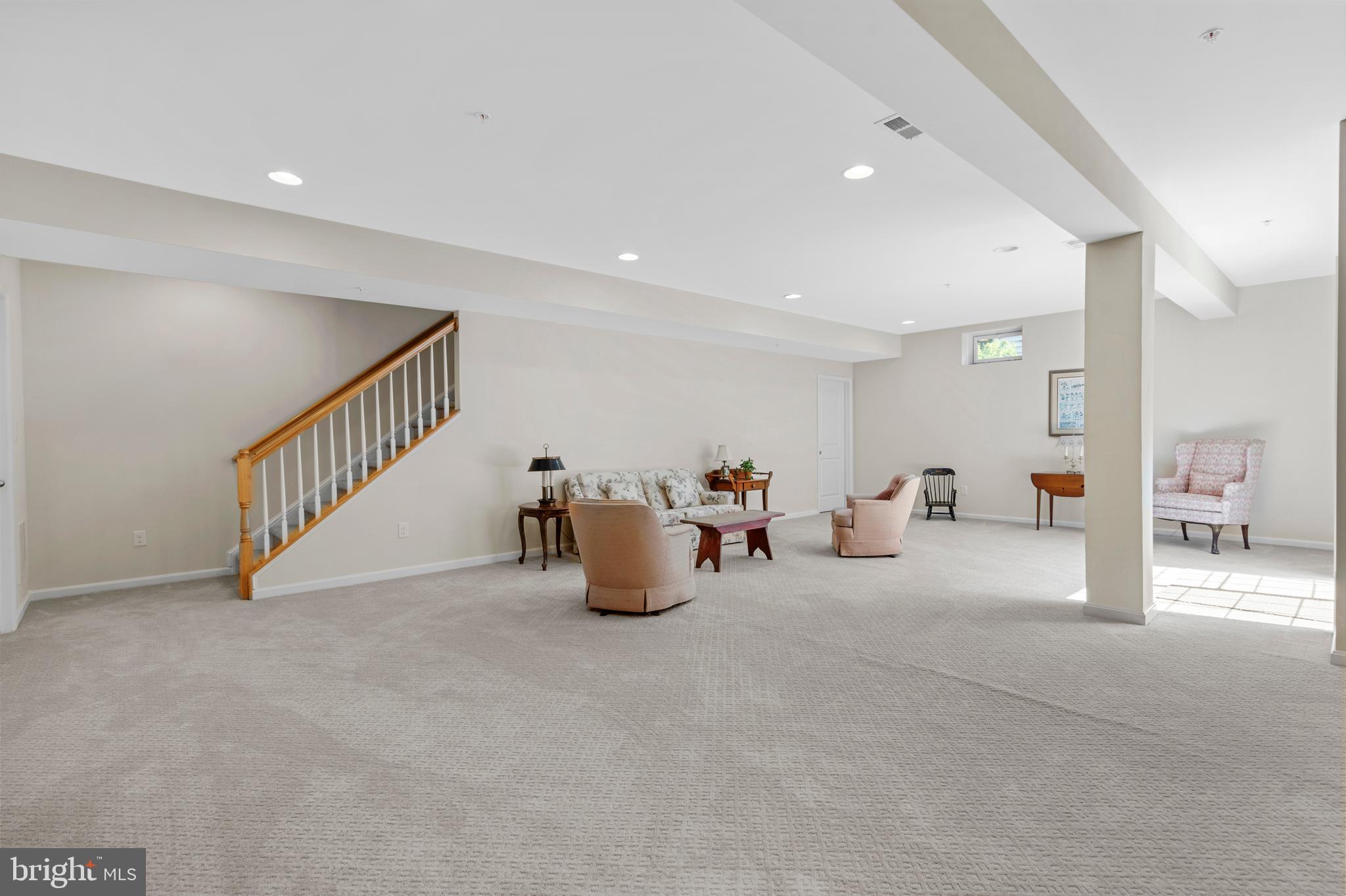 GOLF CLUB ESTATES - Residential