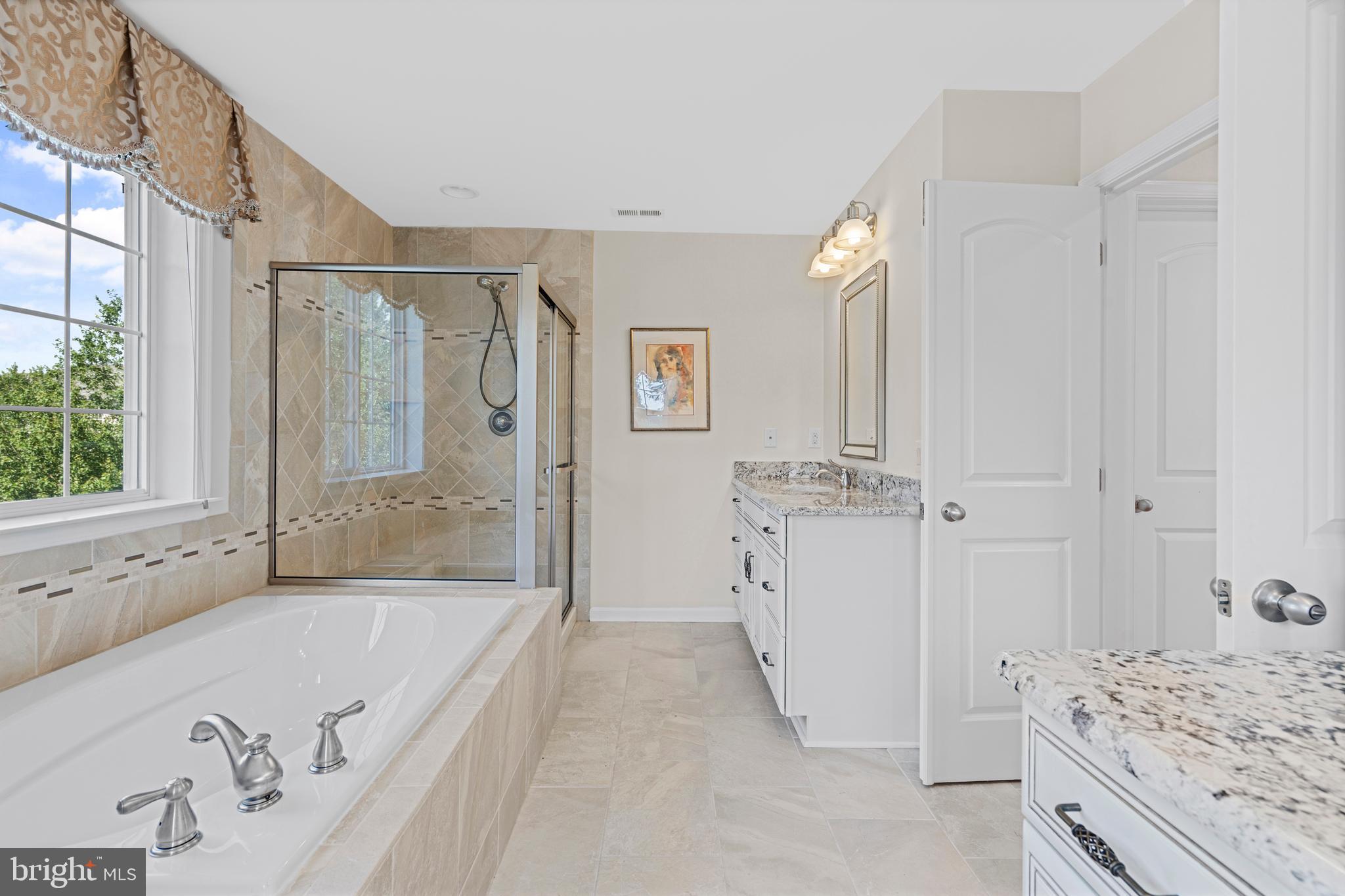 GOLF CLUB ESTATES - Residential