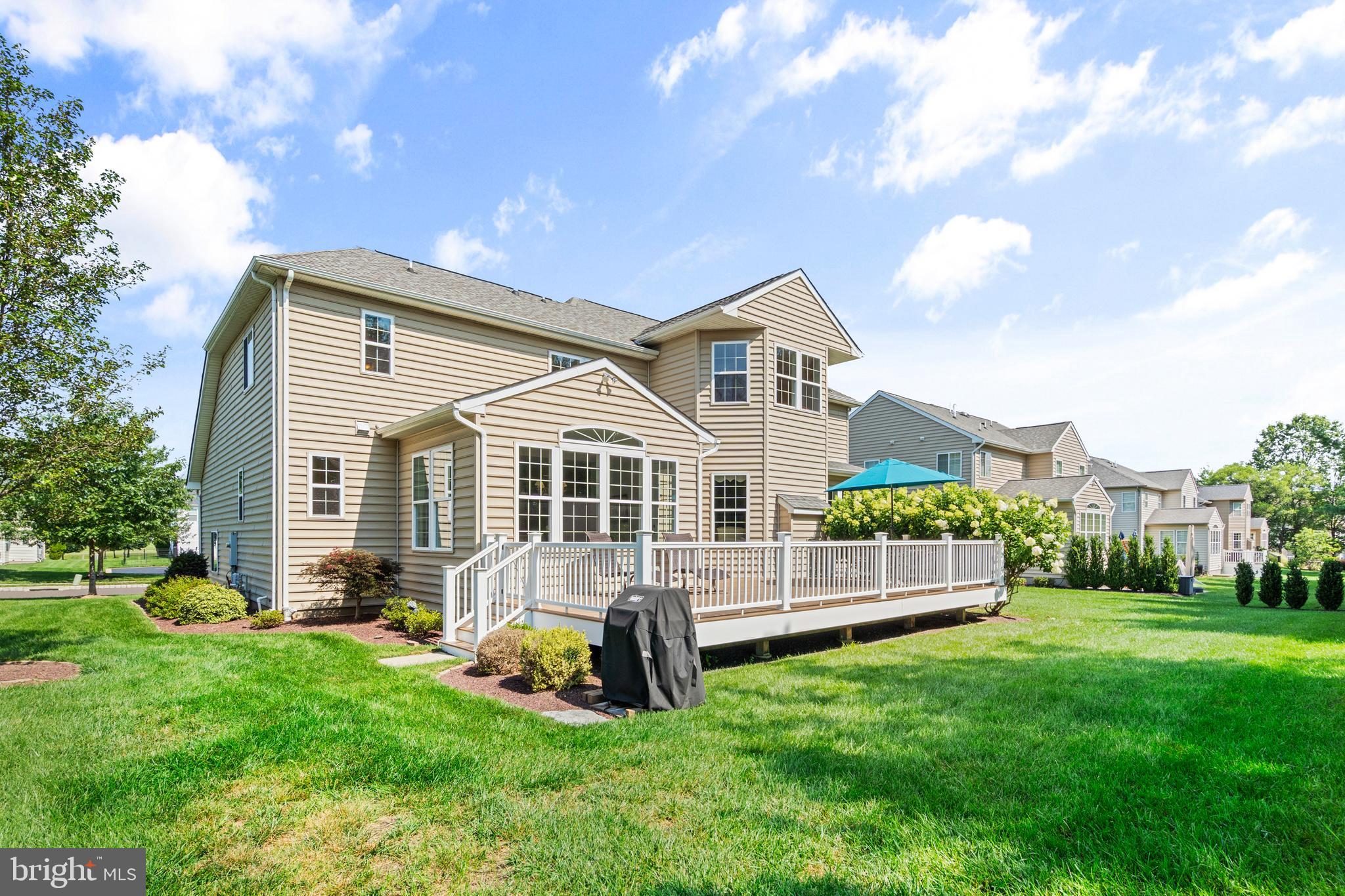 GOLF CLUB ESTATES - Residential