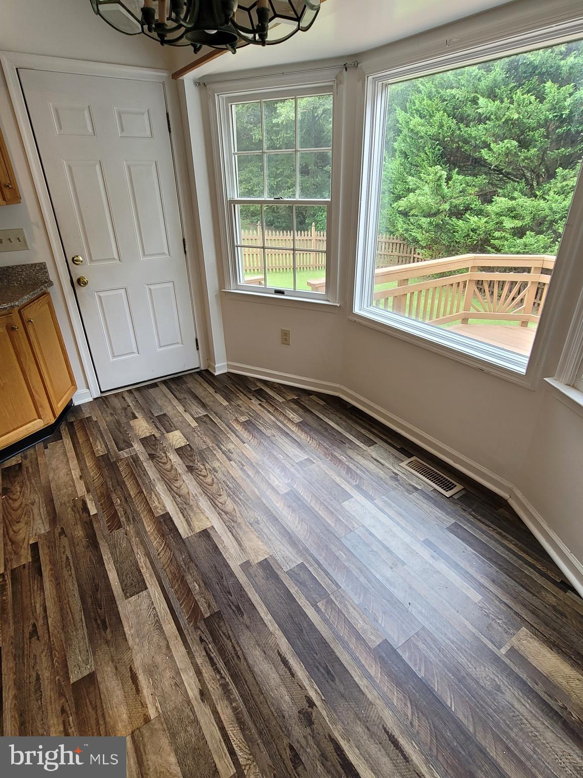 BERRY HILL MANOR - Residential Lease