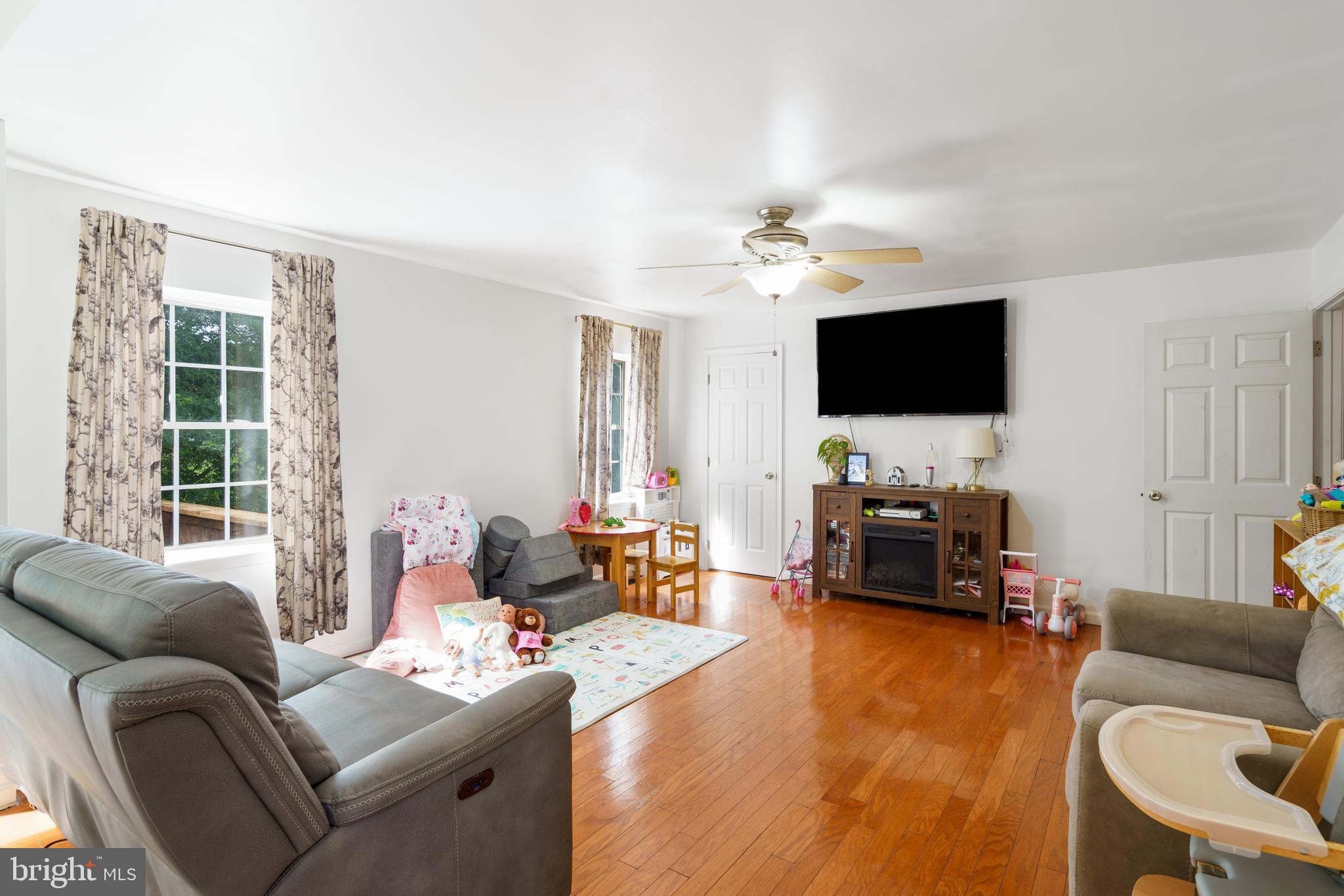 STONEPOINT - Residential