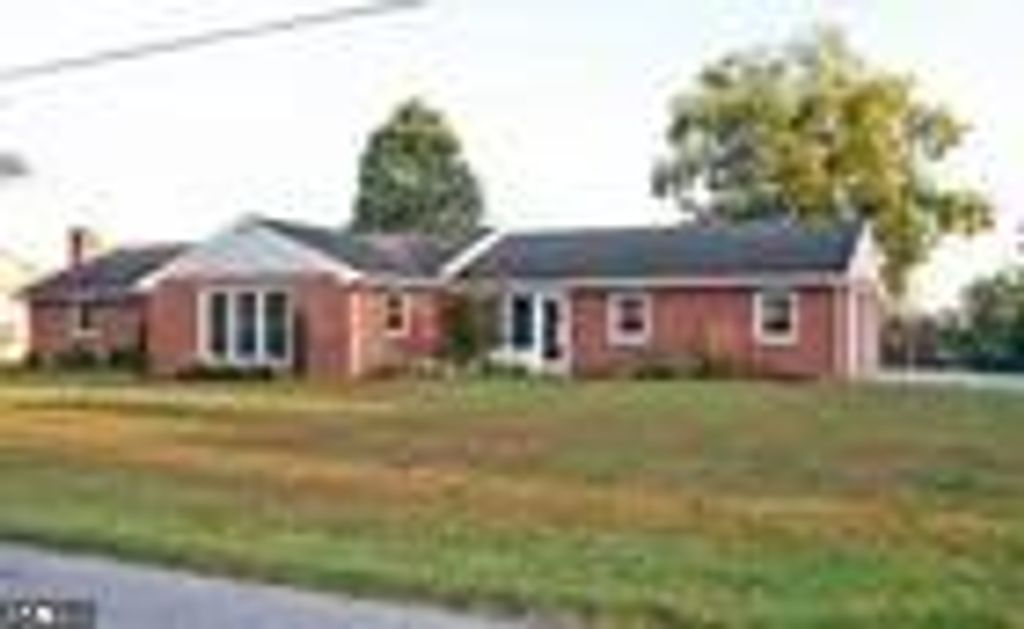 Photo of 747 Bruce Avenue, MOUNT JOY, PA 17552 (MLS # PALA2078182)