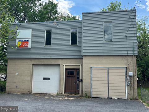 254 E NORTH STREET CARLISLE PA 17013