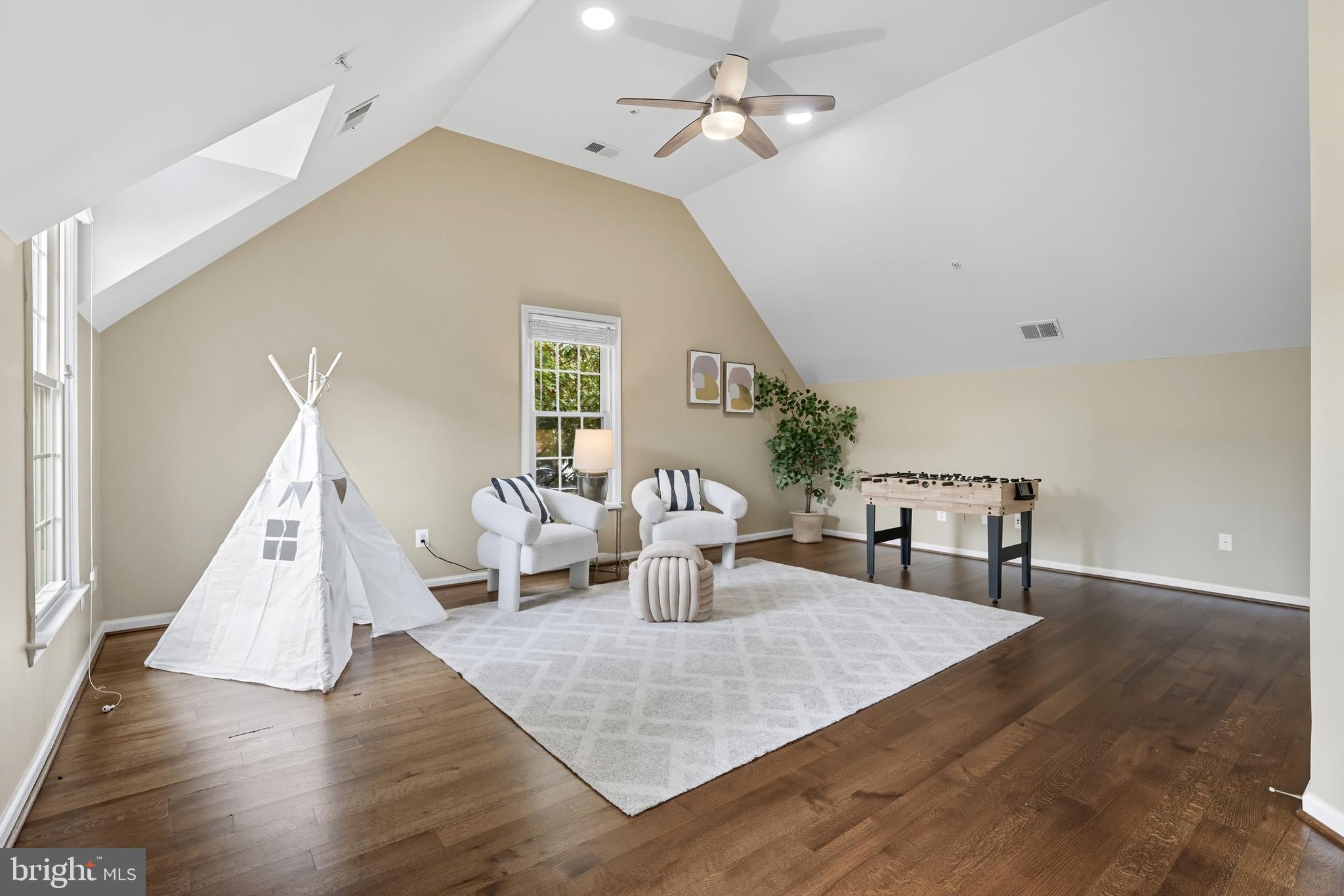 FALLSGROVE - Residential