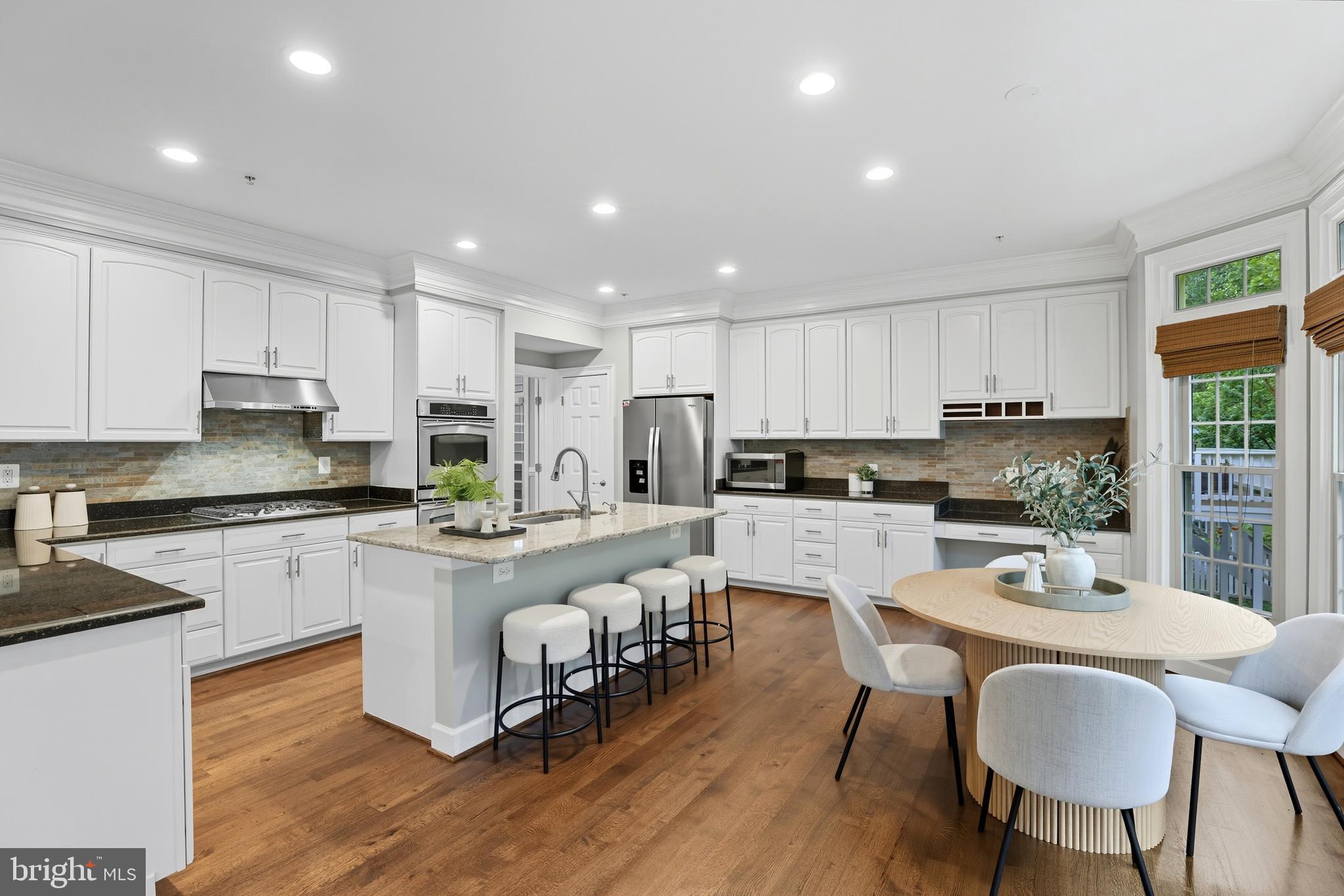 FALLSGROVE - Residential