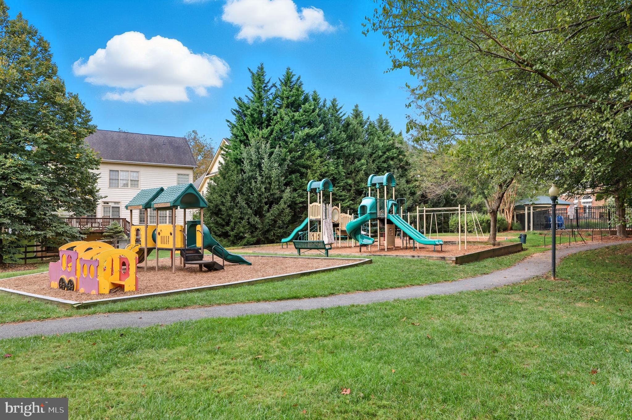 FALLSGROVE - Residential