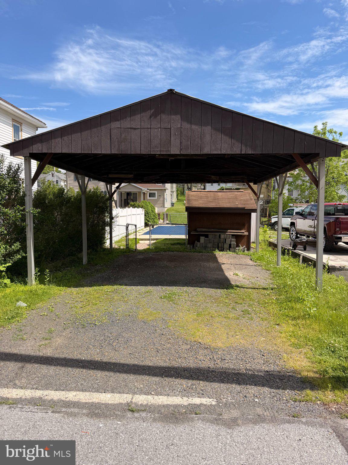 POTTSVILLE - Residential