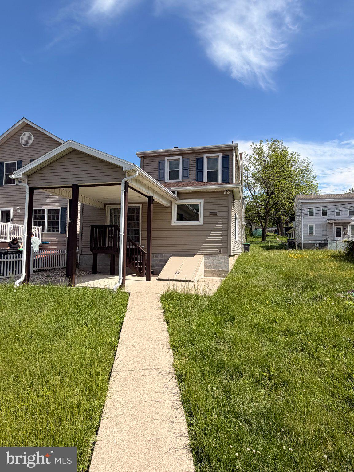 POTTSVILLE - Residential