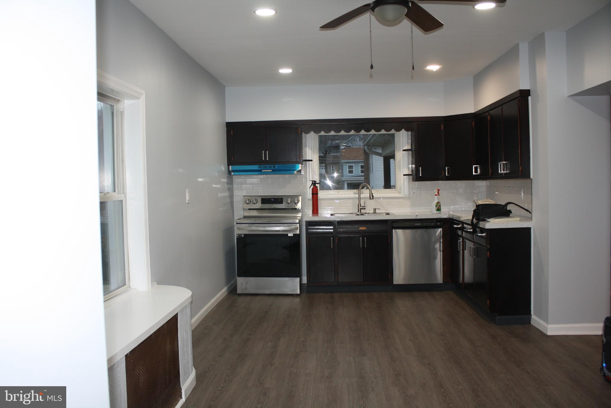 POTTSVILLE - Residential