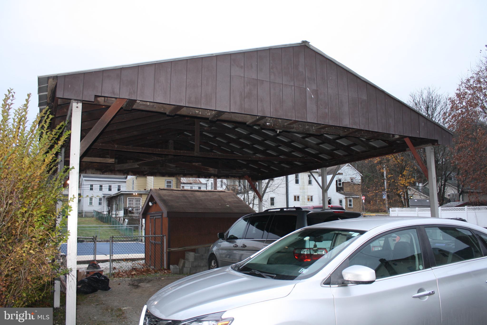 POTTSVILLE - Residential