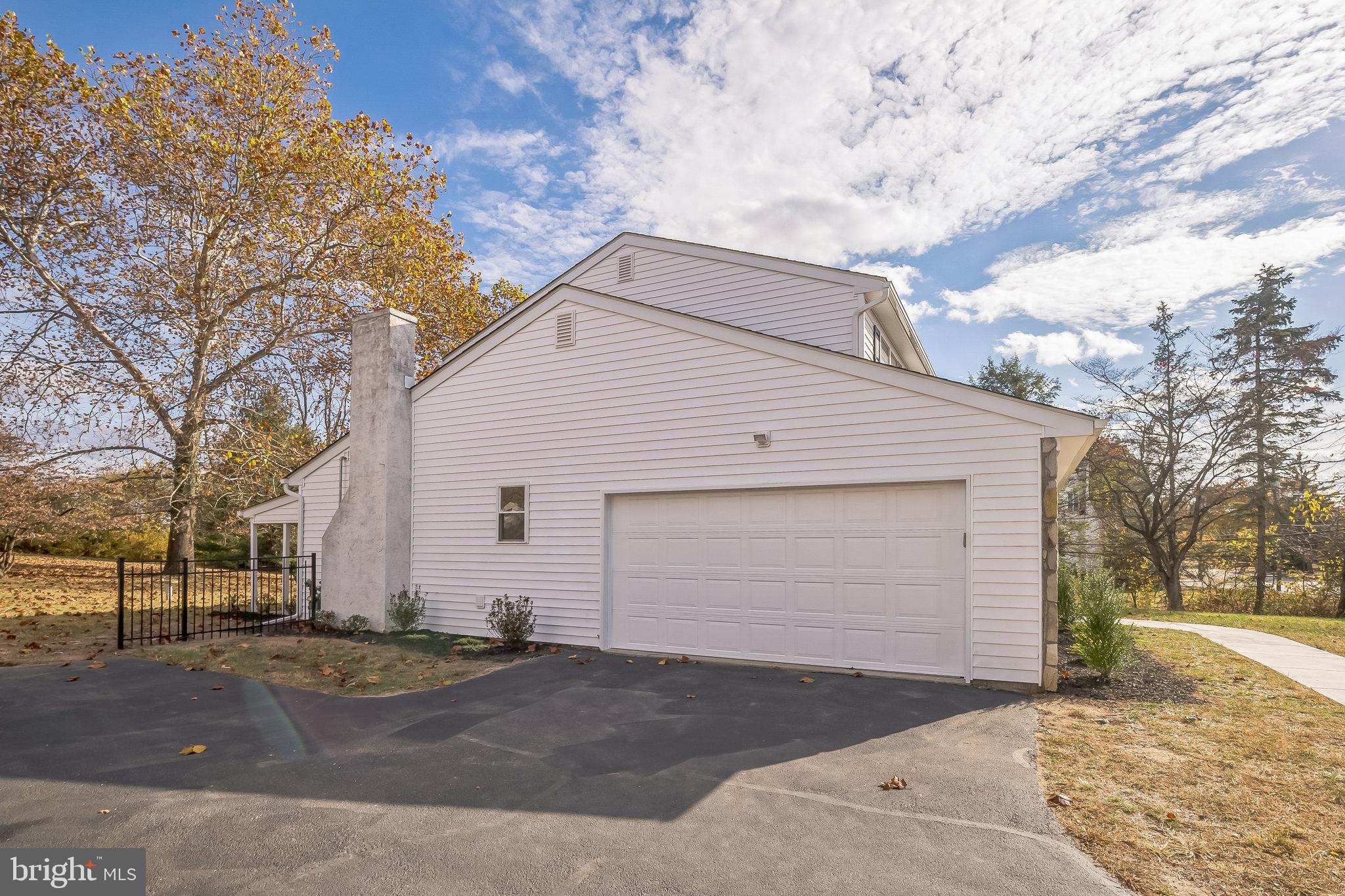 WESTOVER WOODS - Residential