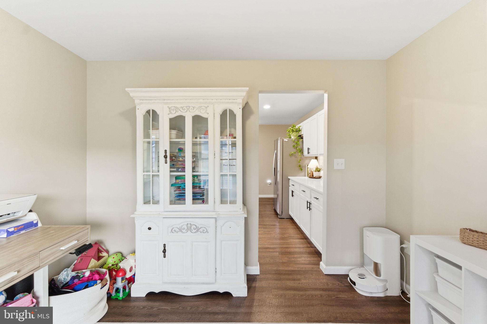 PEBBLE RIDGE - Residential