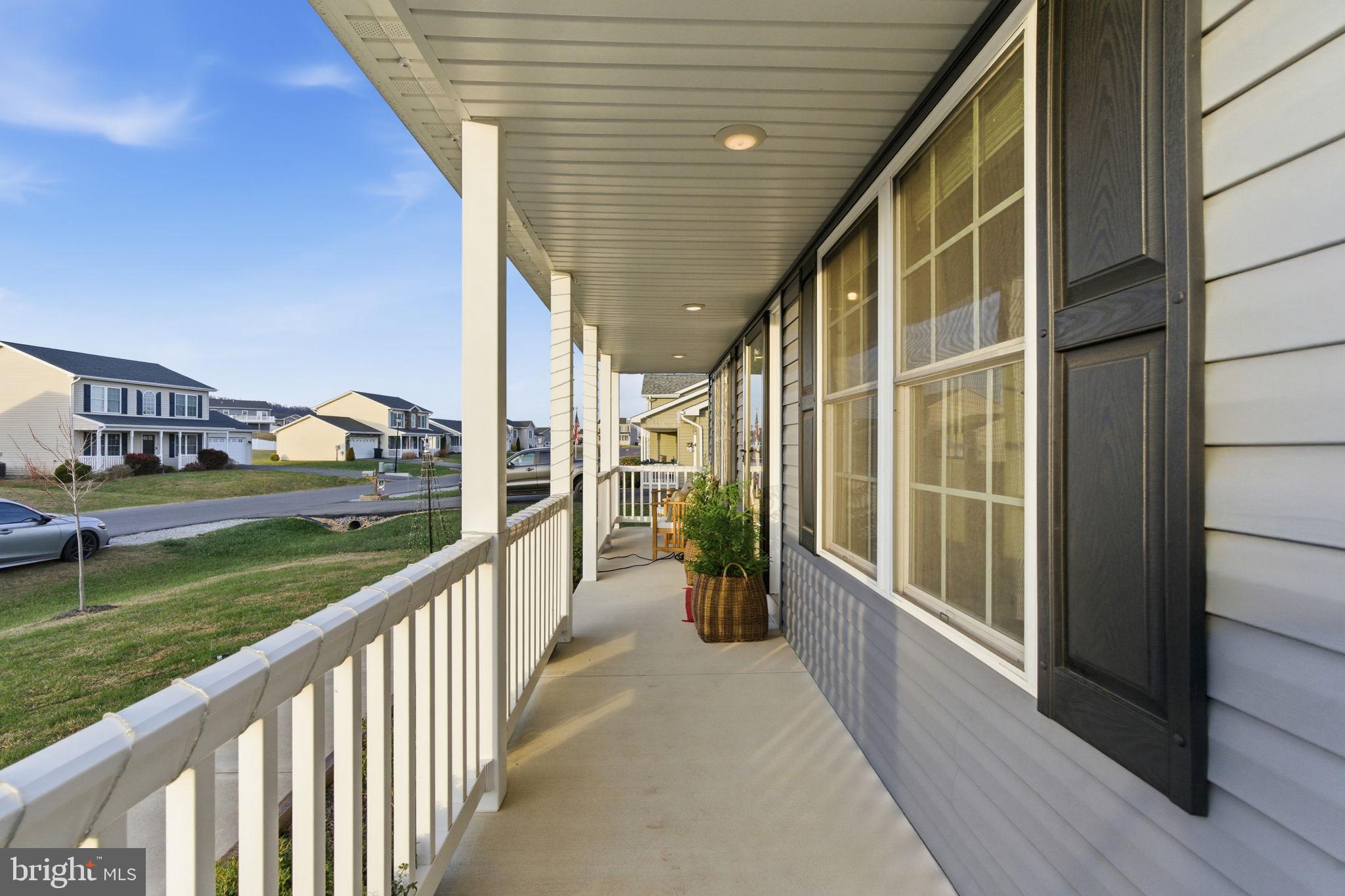 PEBBLE RIDGE - Residential
