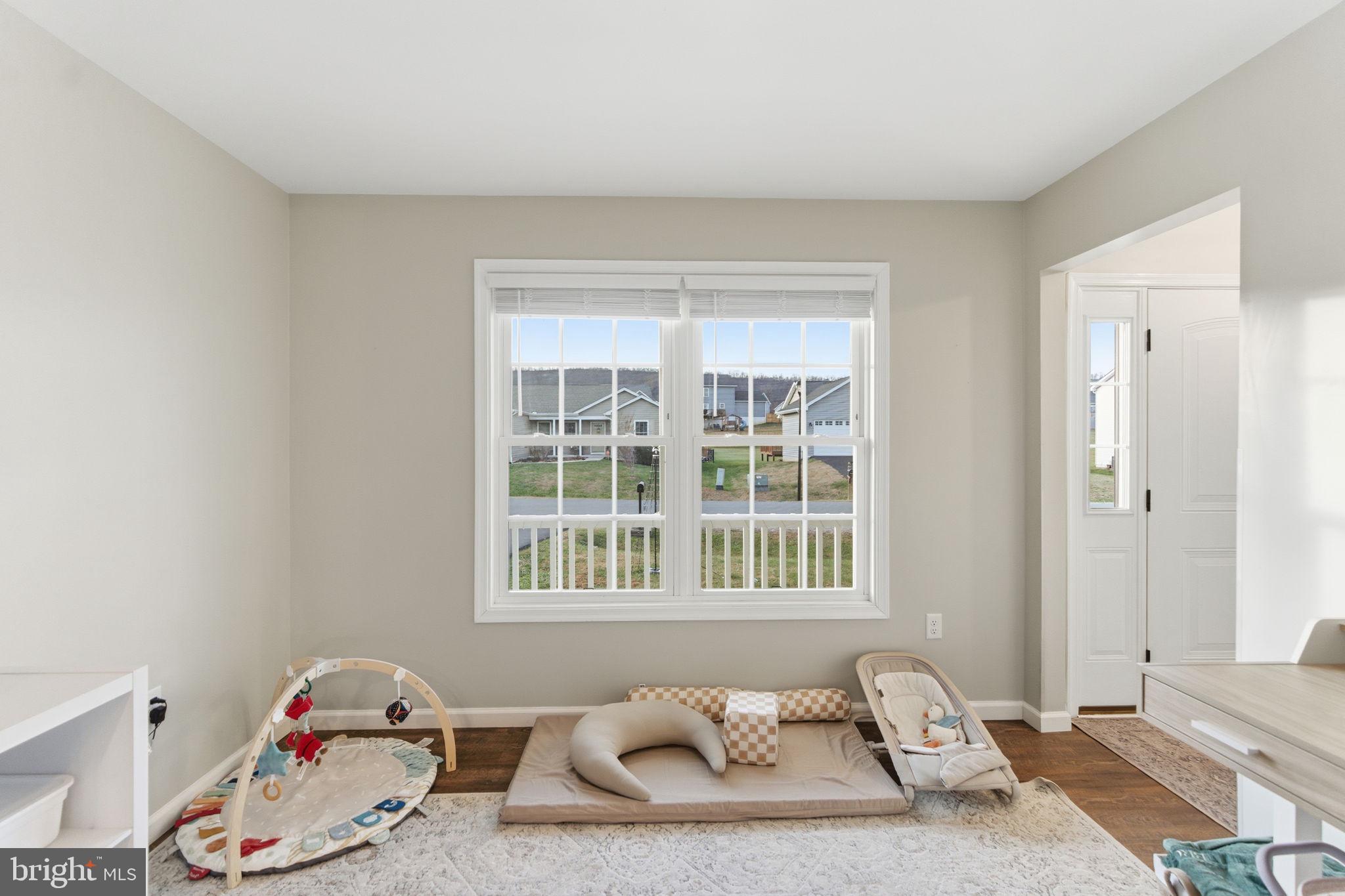 PEBBLE RIDGE - Residential