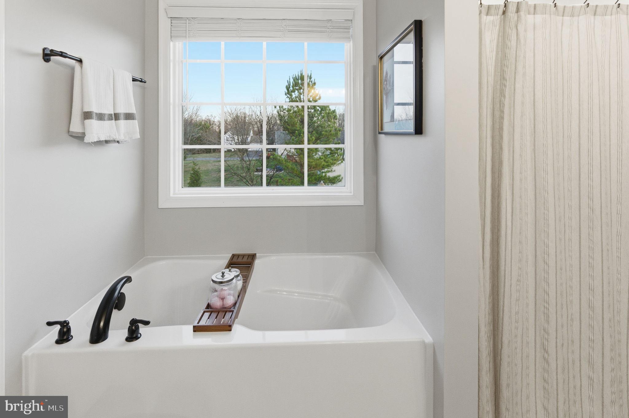 PEBBLE RIDGE - Residential