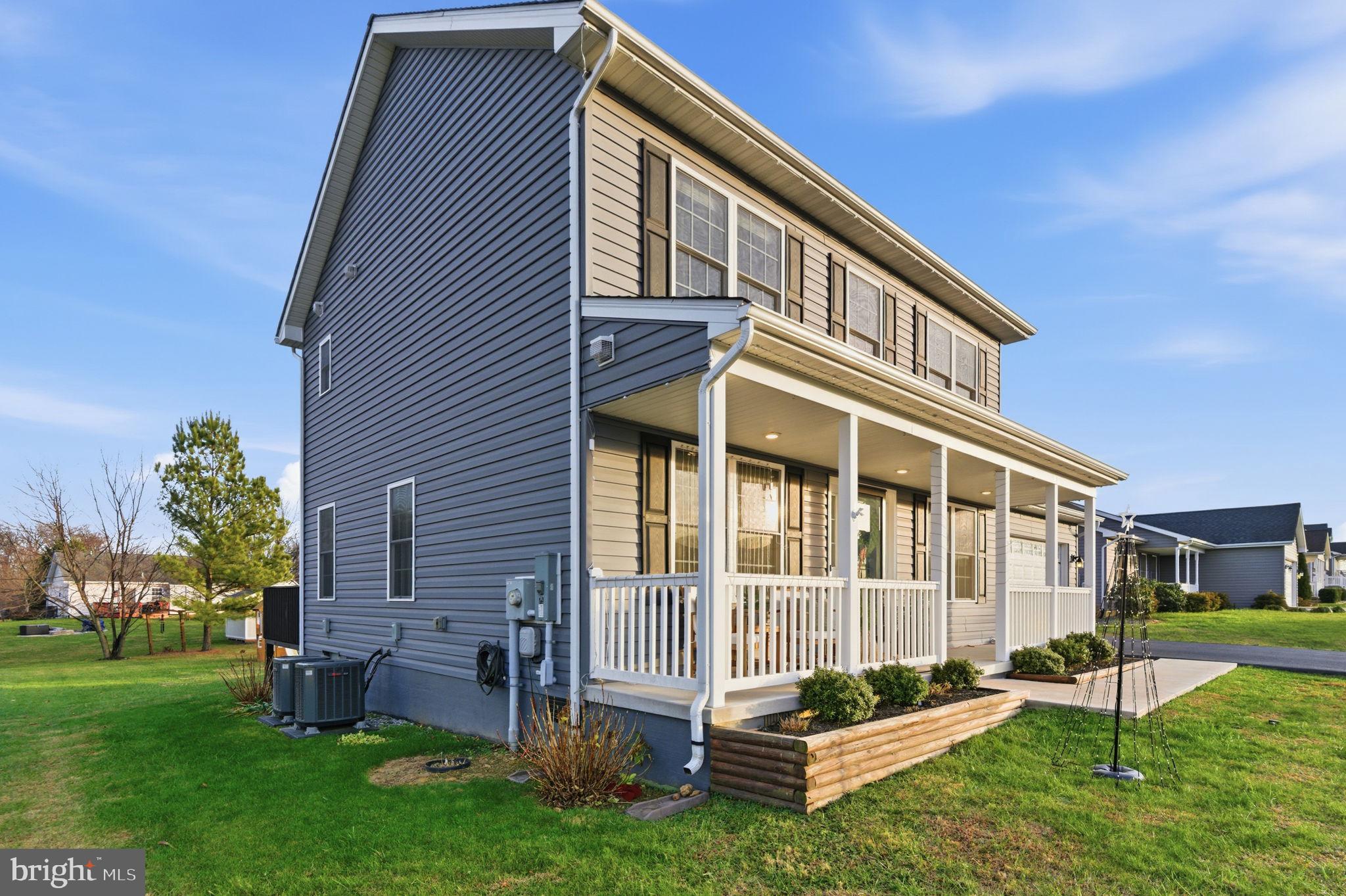 PEBBLE RIDGE - Residential