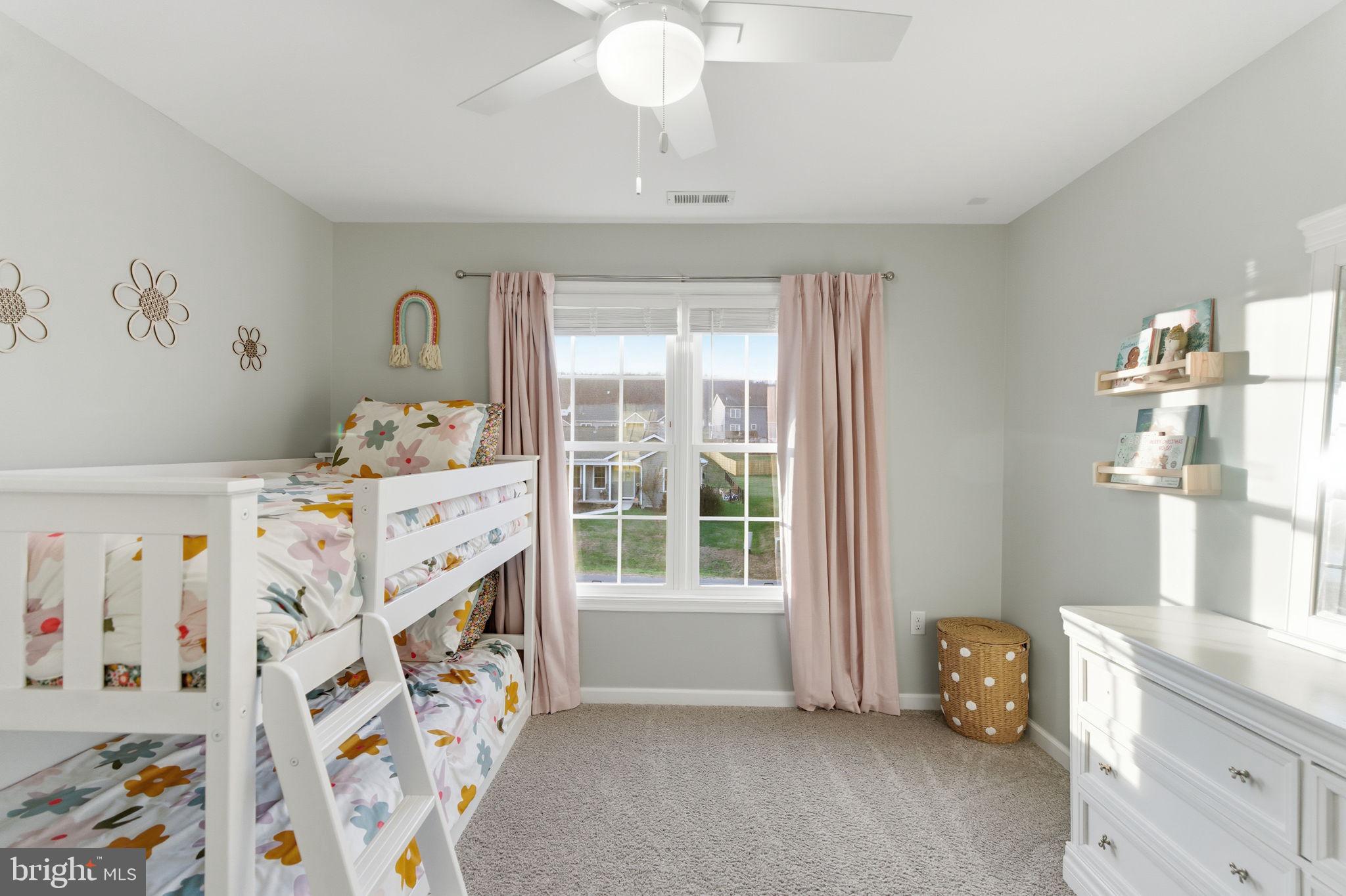 PEBBLE RIDGE - Residential