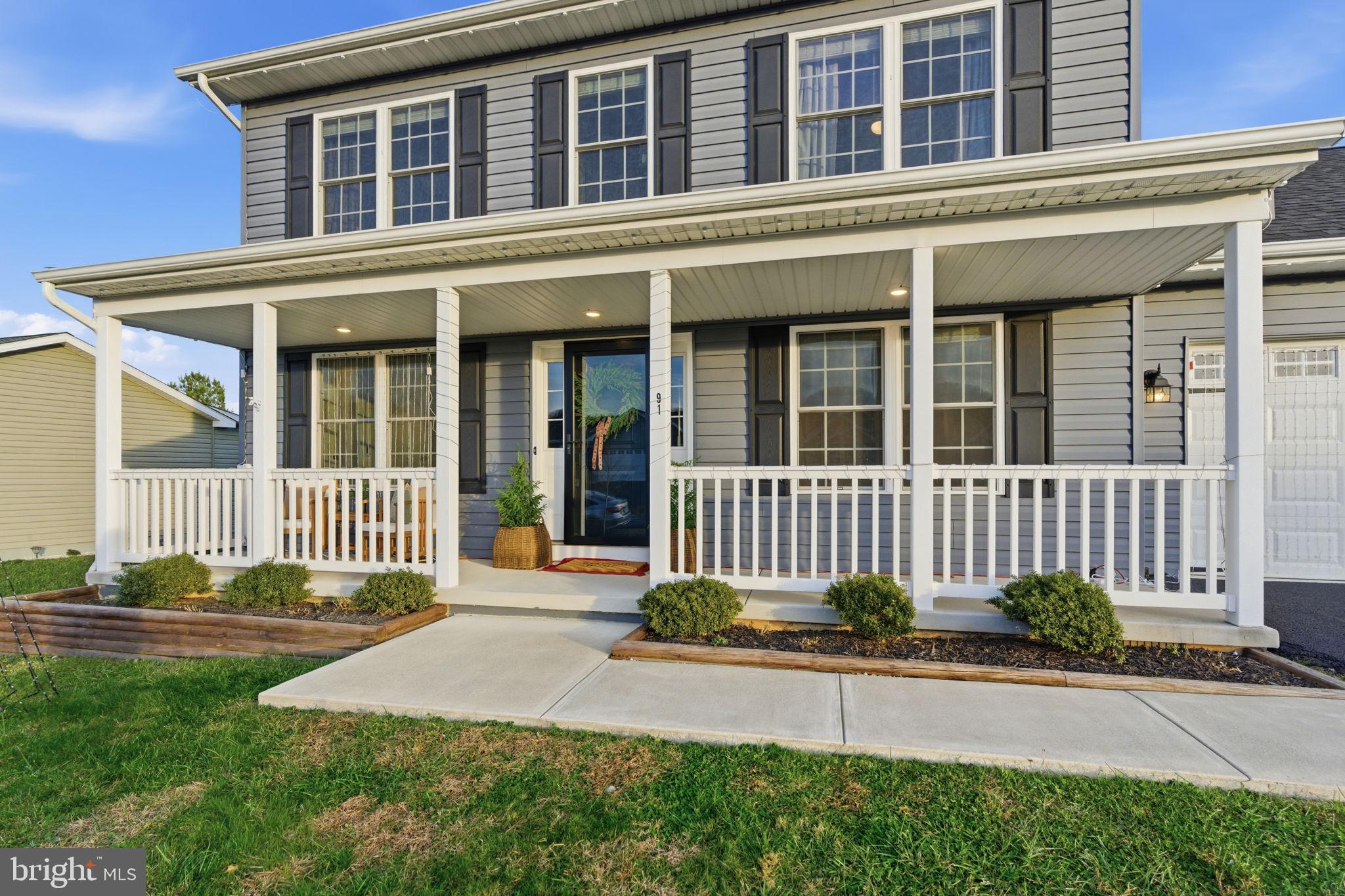 PEBBLE RIDGE - Residential