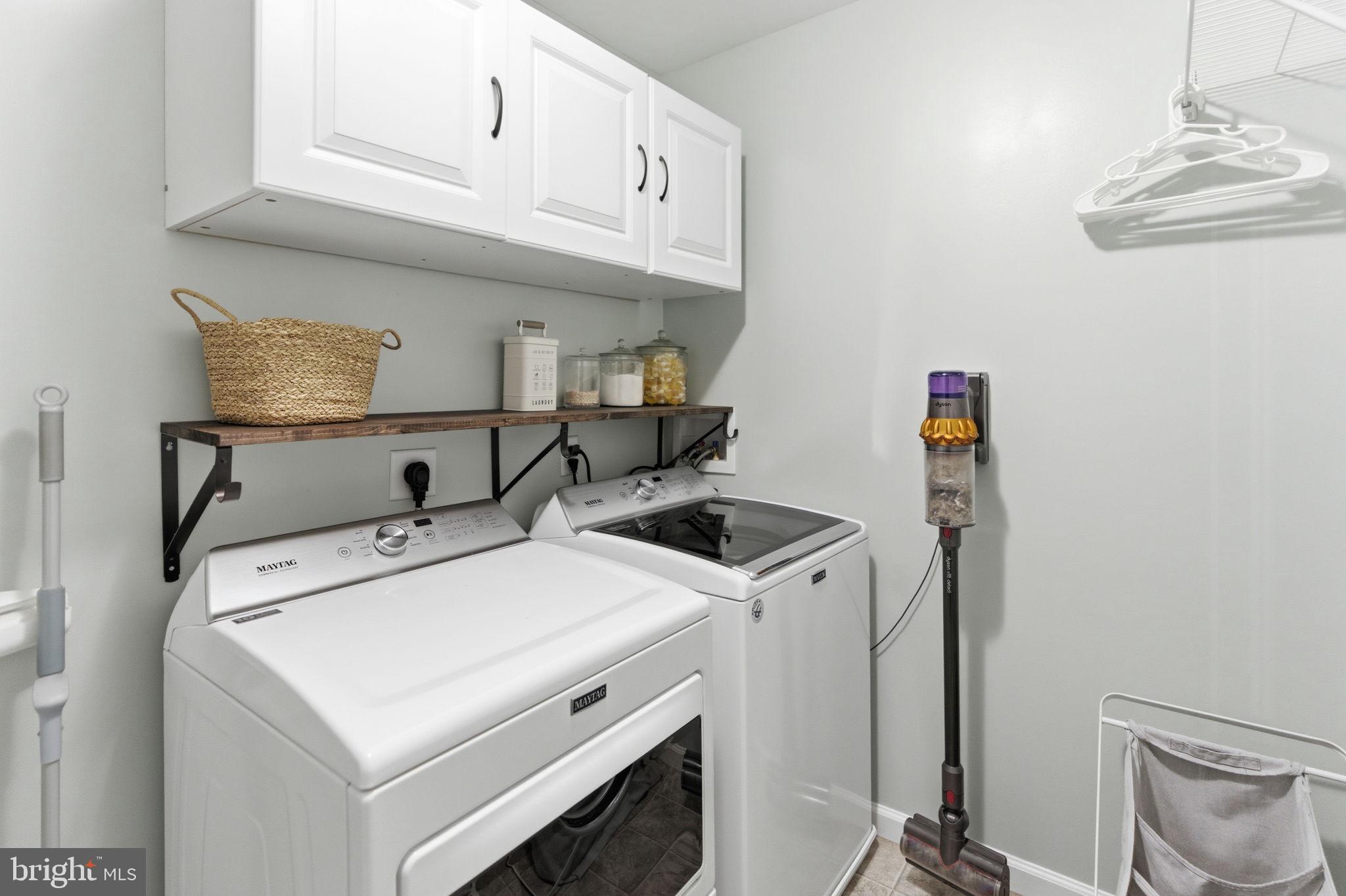 PEBBLE RIDGE - Residential