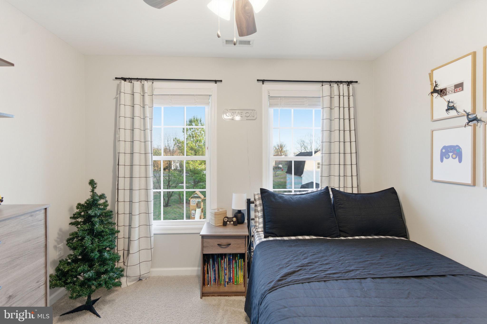 PEBBLE RIDGE - Residential