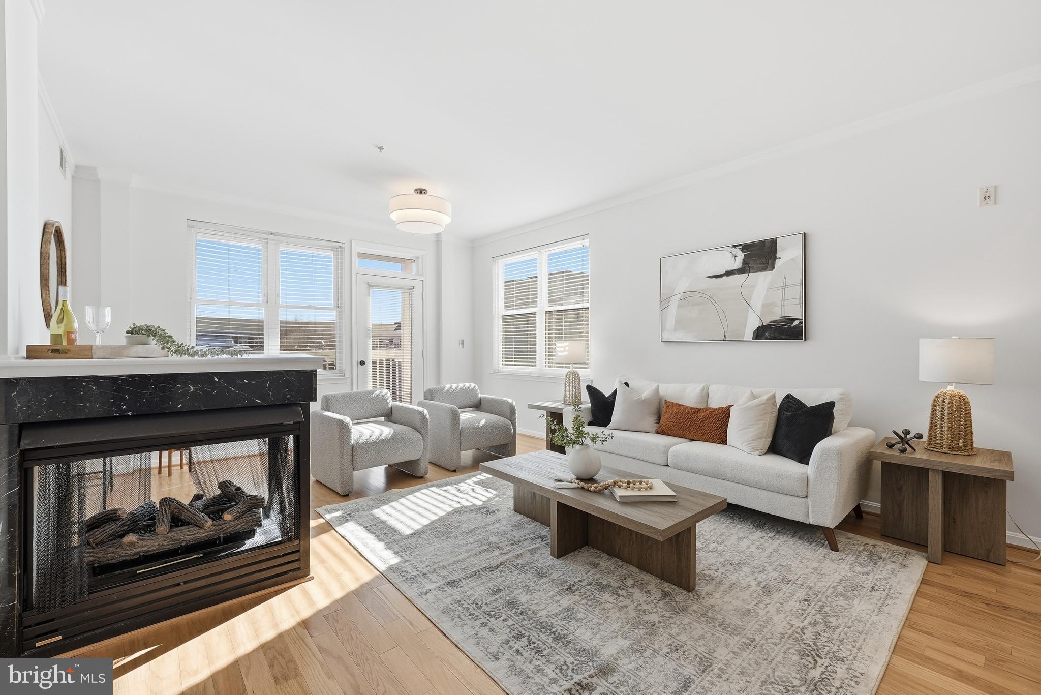 2004 11TH STREET NW 338