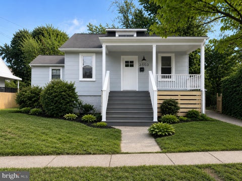 Homes For Sale - 4803 Somerset Road<br/> RIVERDALE, MD 20737