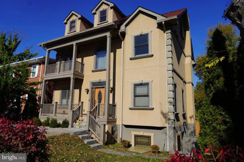 S KENWOOD STREET 2445 ARLINGTON VA 22206