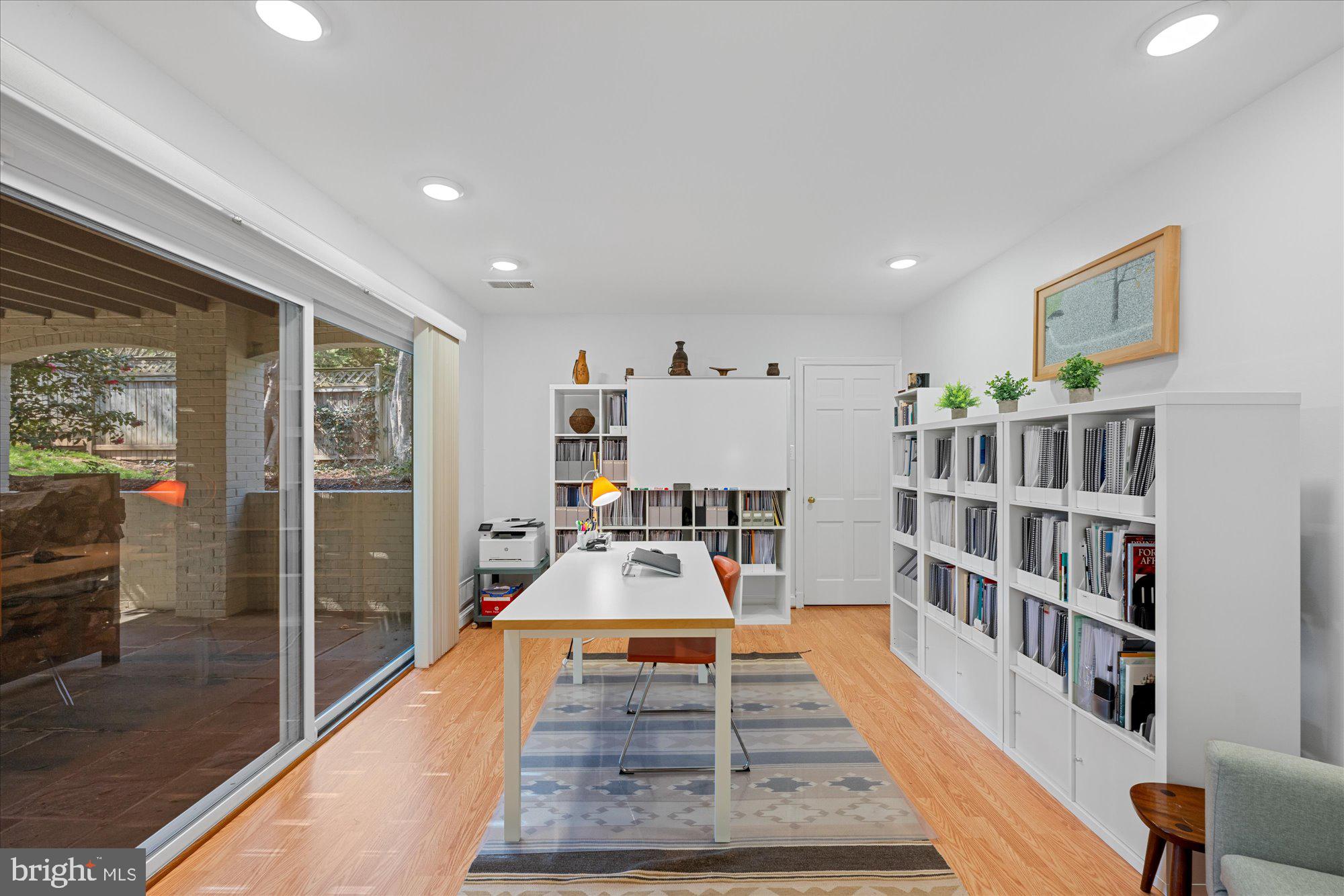 KENWOOD PARK - Residential