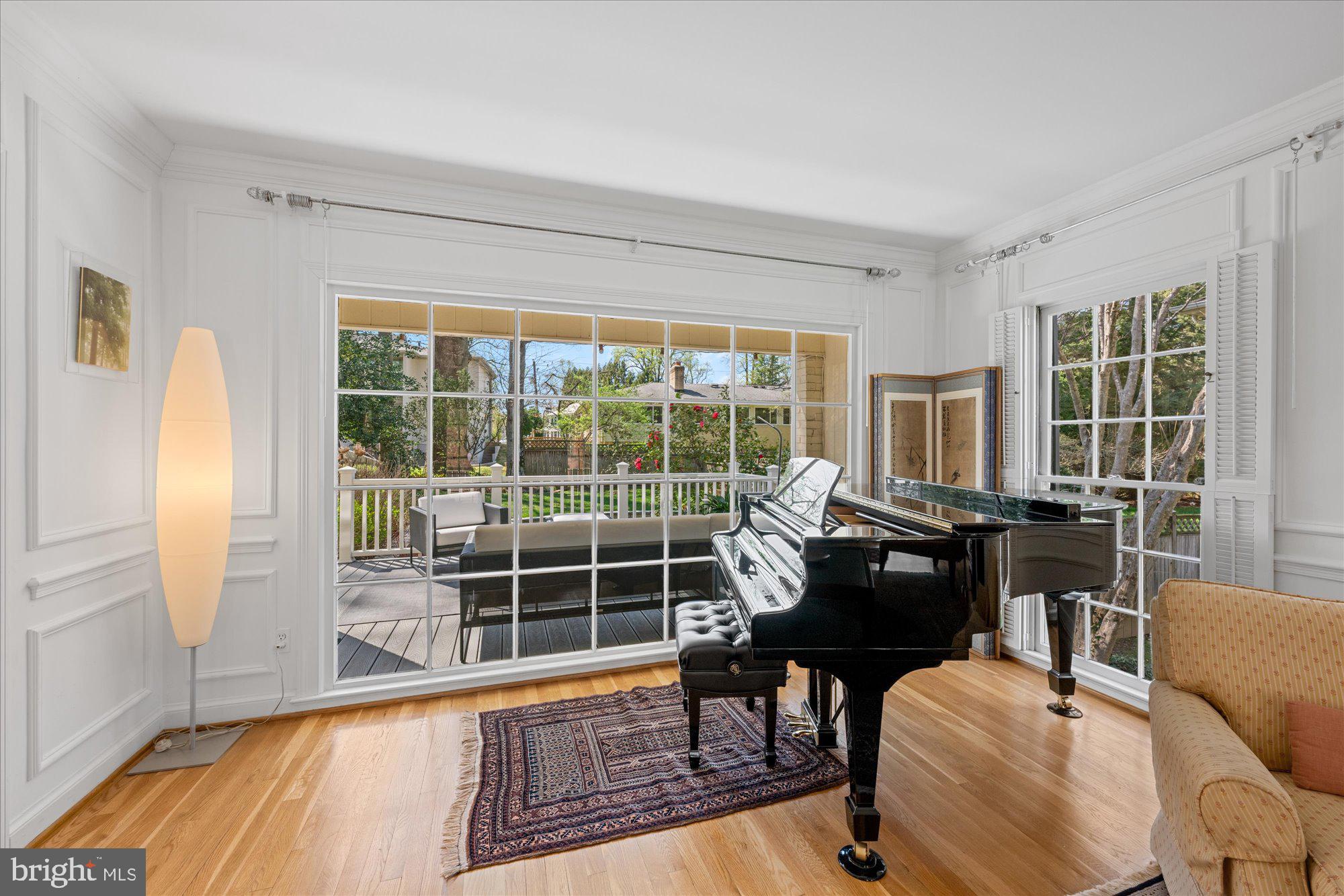 KENWOOD PARK - Residential