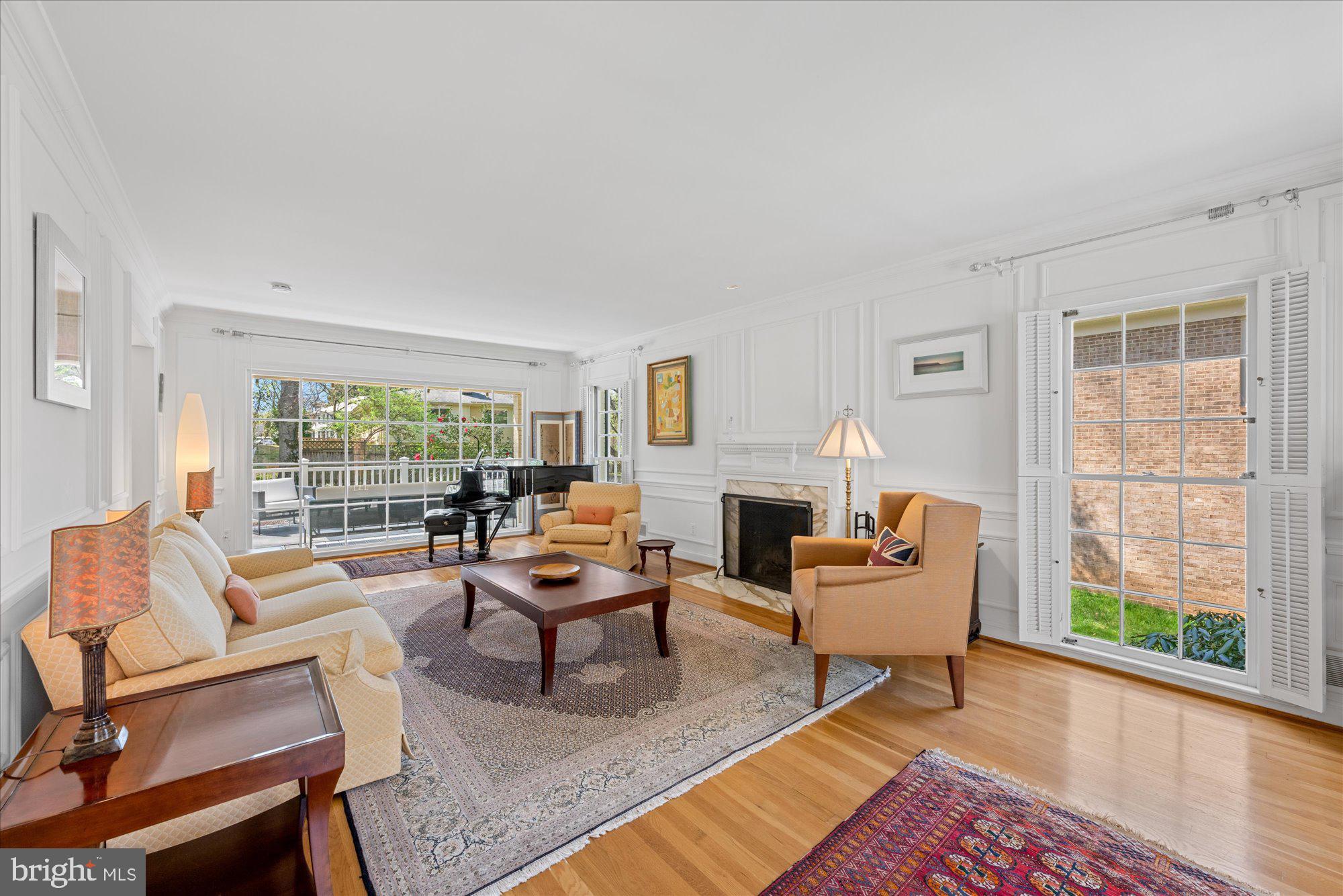 KENWOOD PARK - Residential