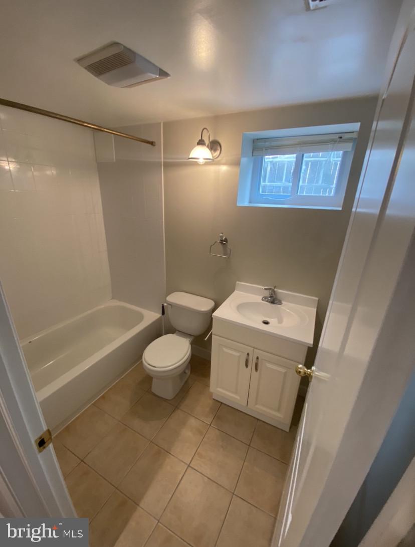 TOWSON MANOR VILLAGE - Residential Lease