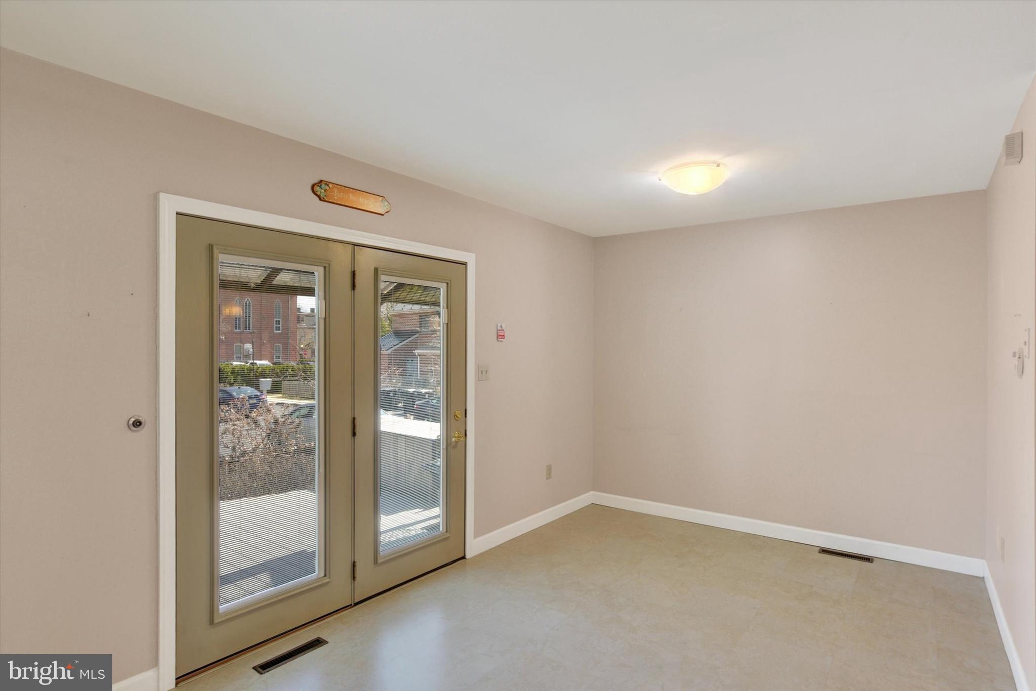 HARRISBURG CITY - Residential