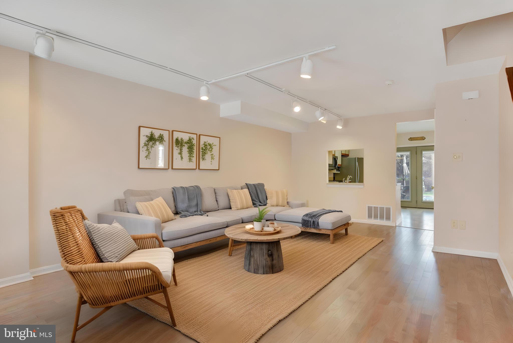 HARRISBURG CITY - Residential